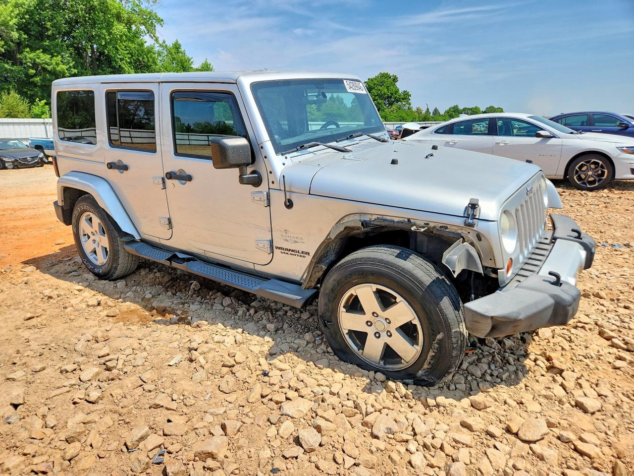 2012 Jeep Wrangler Unlimited Sahara Silver vin: 1C4BJWEG2CL216546
