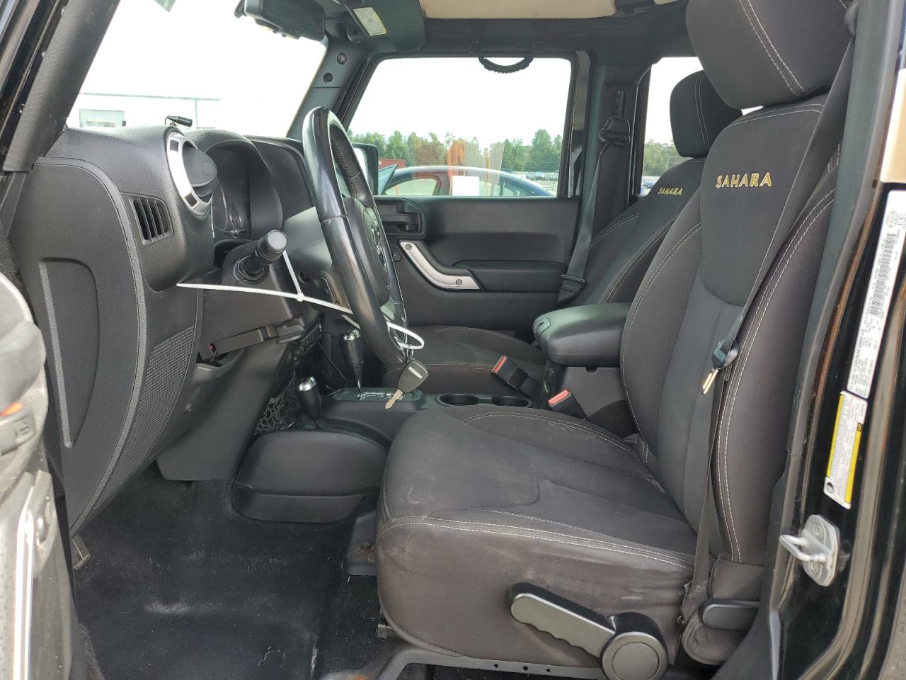 2013 Jeep Wrangler Unlimited Sahara Black vin: 1C4BJWEG2DL500793