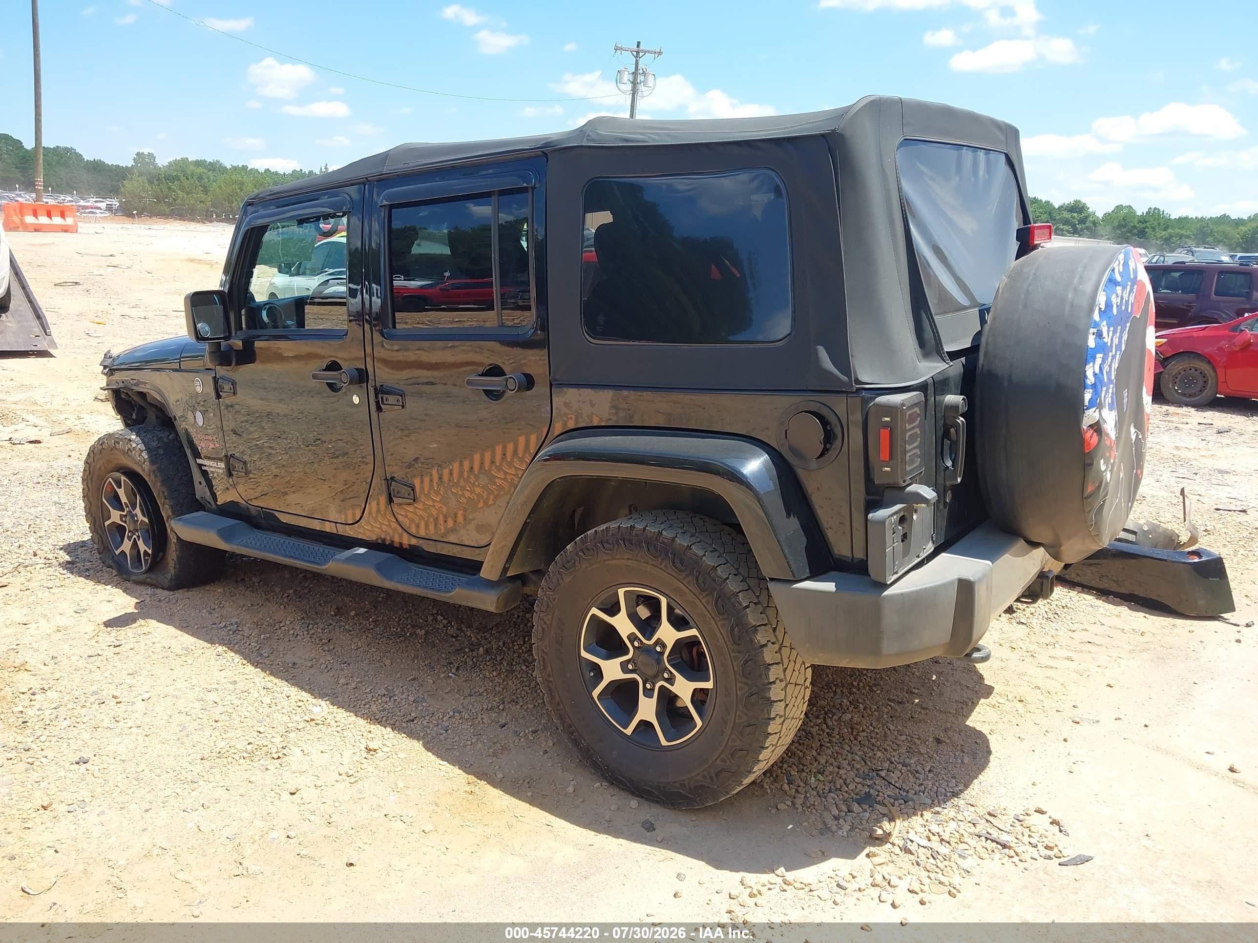 2013 Jeep Wrangler Unlimited Sahara Black vin: 1C4BJWEG2DL569984