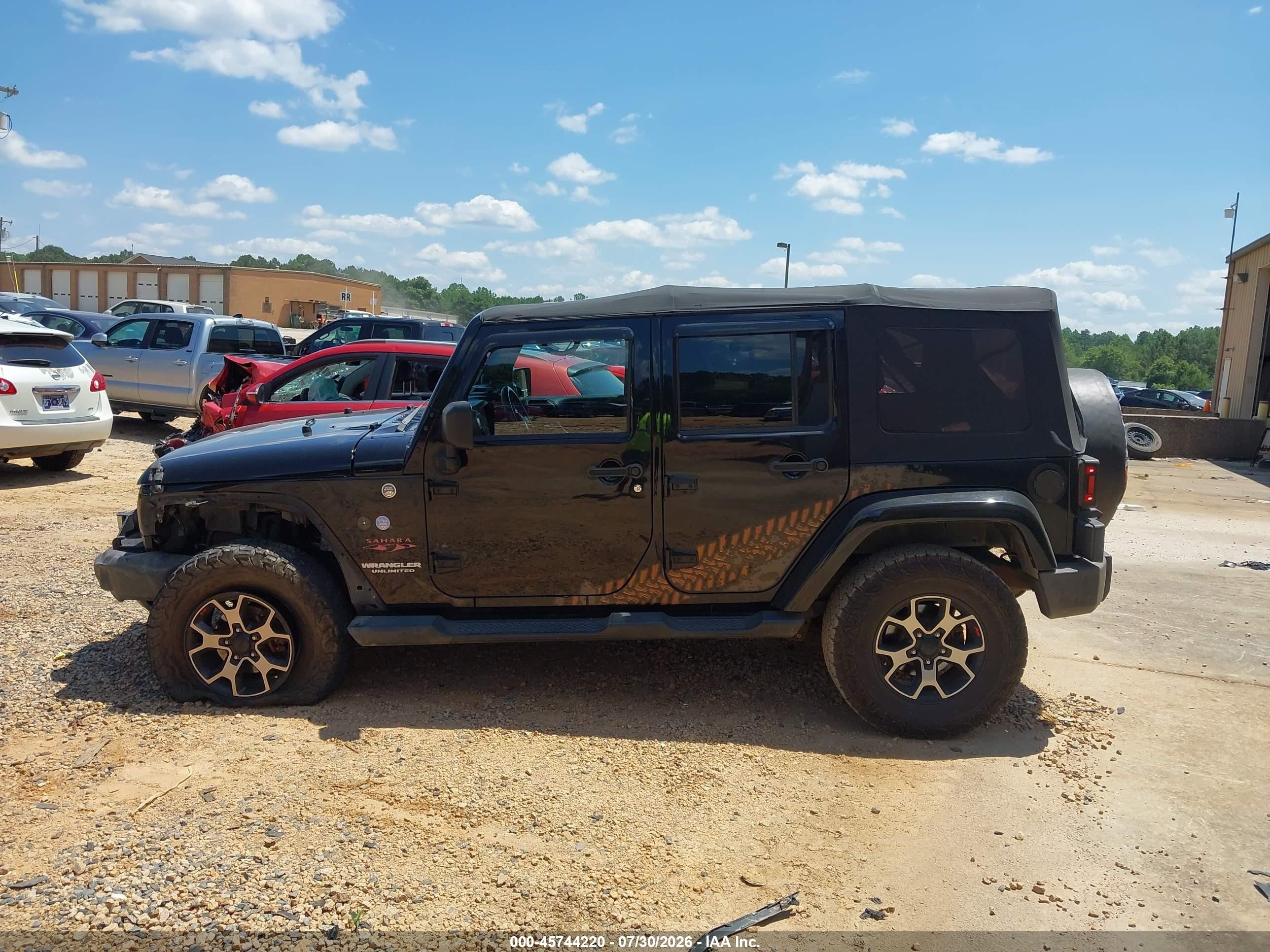 2013 Jeep Wrangler Unlimited Sahara Black vin: 1C4BJWEG2DL569984
