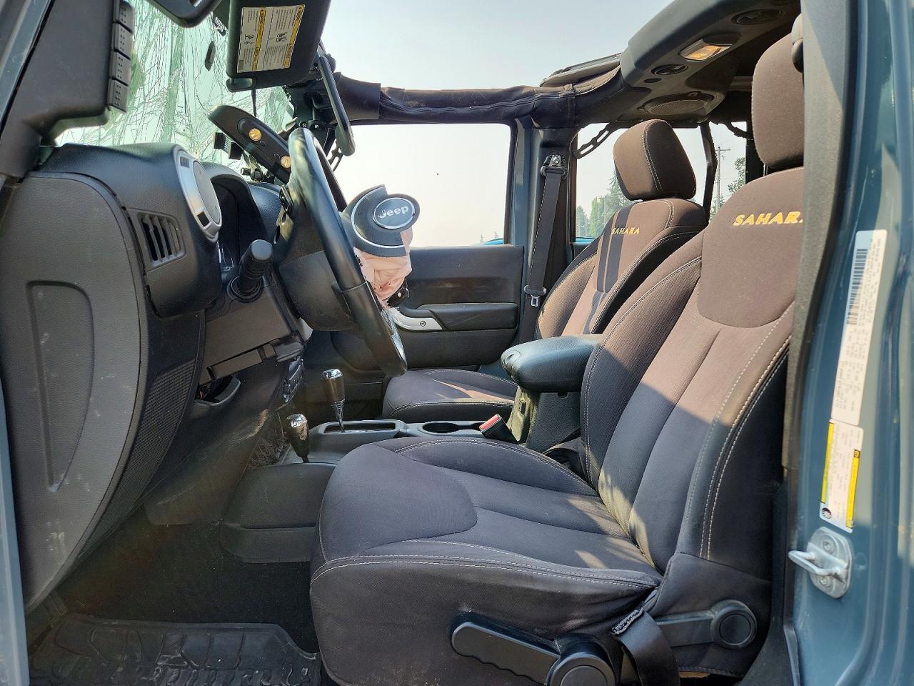 2014 Jeep Wrangler Unlimited Sahara Blue vin: 1C4BJWEG2EL128972