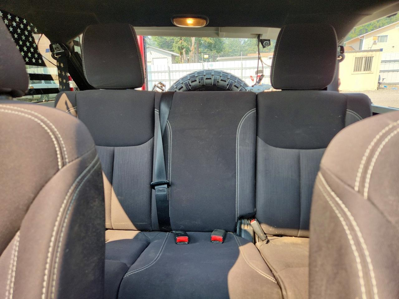 2014 Jeep Wrangler Unlimited Sahara Blue vin: 1C4BJWEG2EL128972