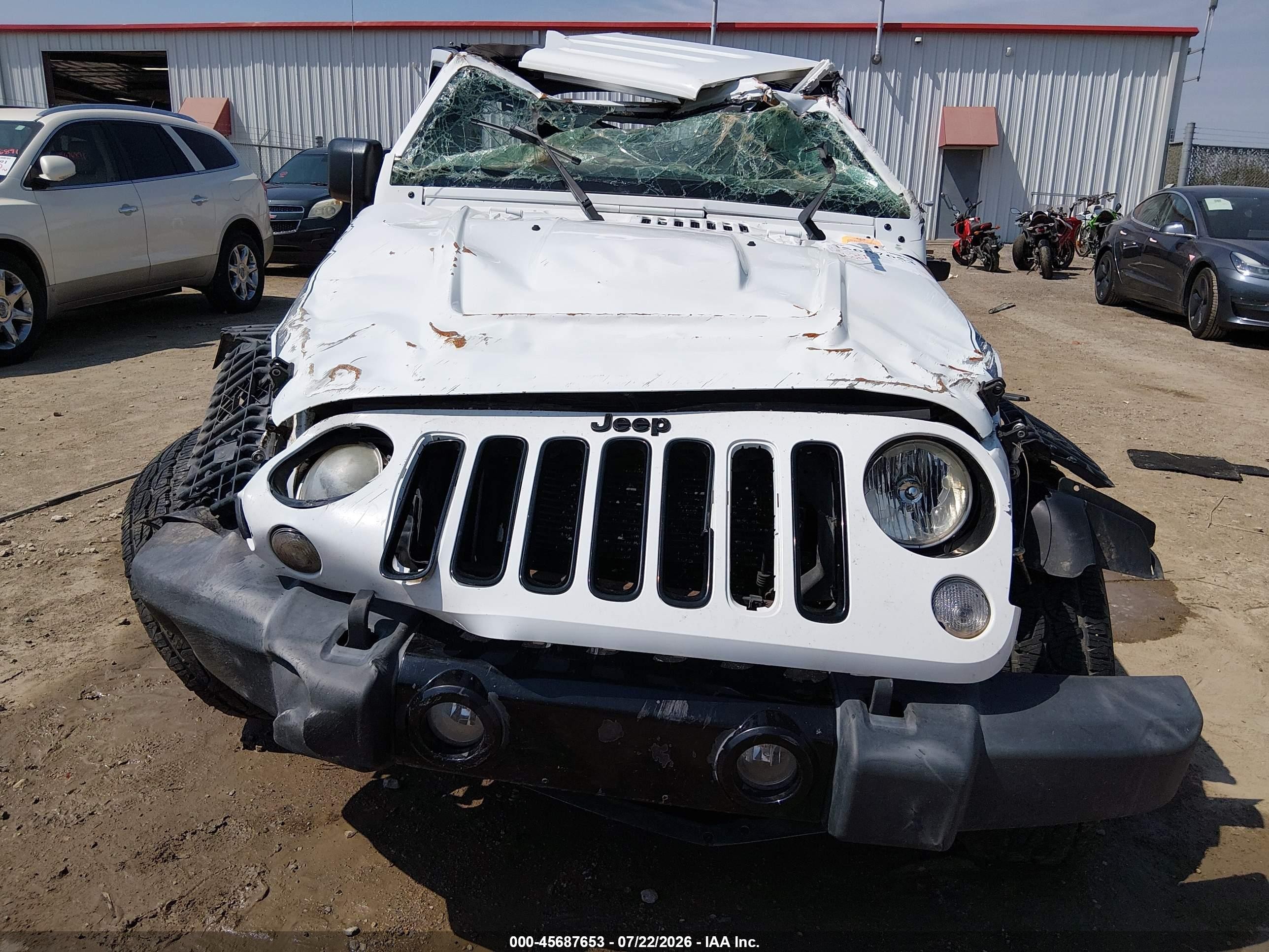 2014 Jeep Wrangler Unlimited Polar Edition White vin: 1C4BJWEG2EL219532