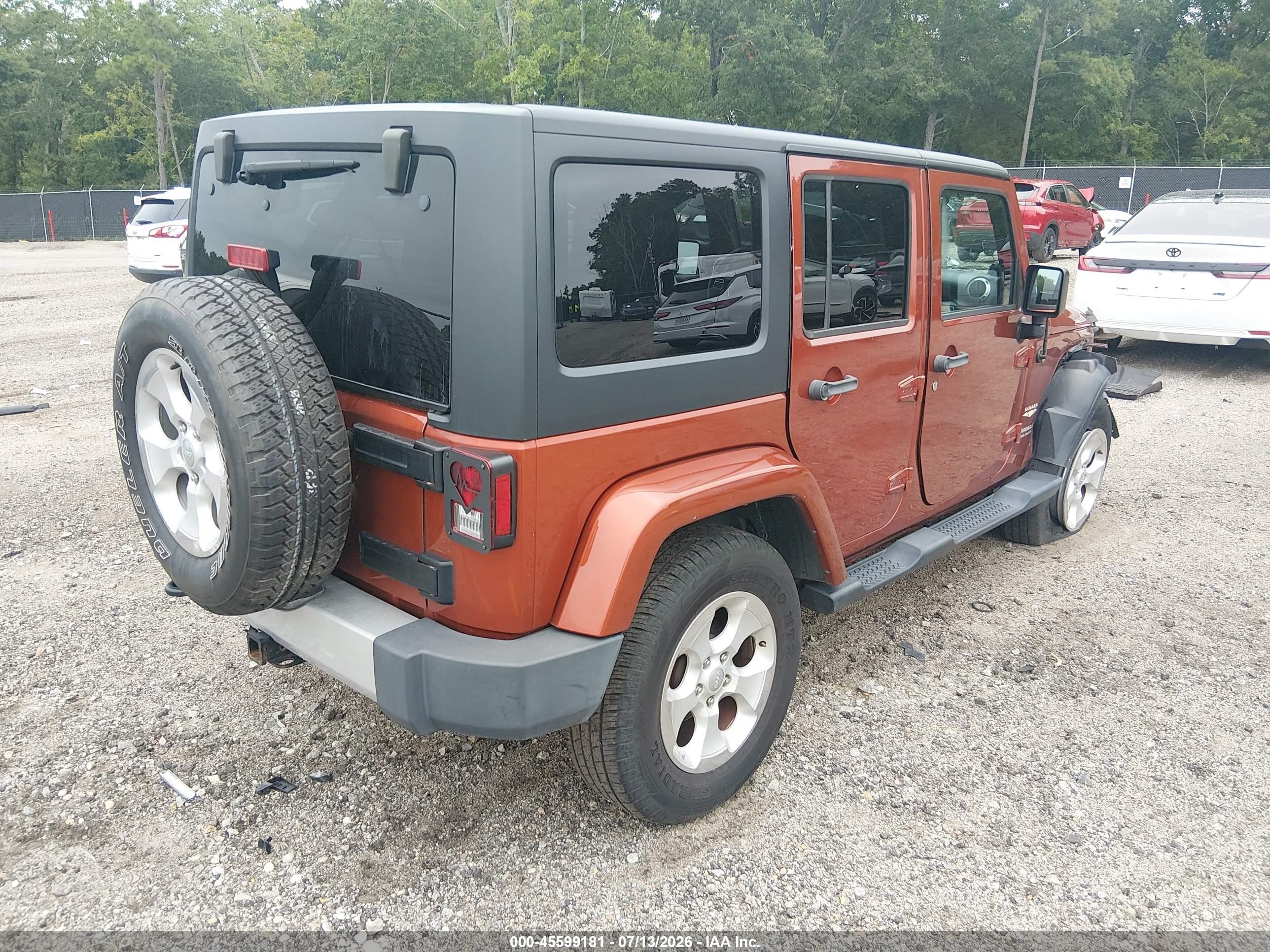 2014 Jeep Wrangler Unlimited Sahara Orange vin: 1C4BJWEG2EL222205