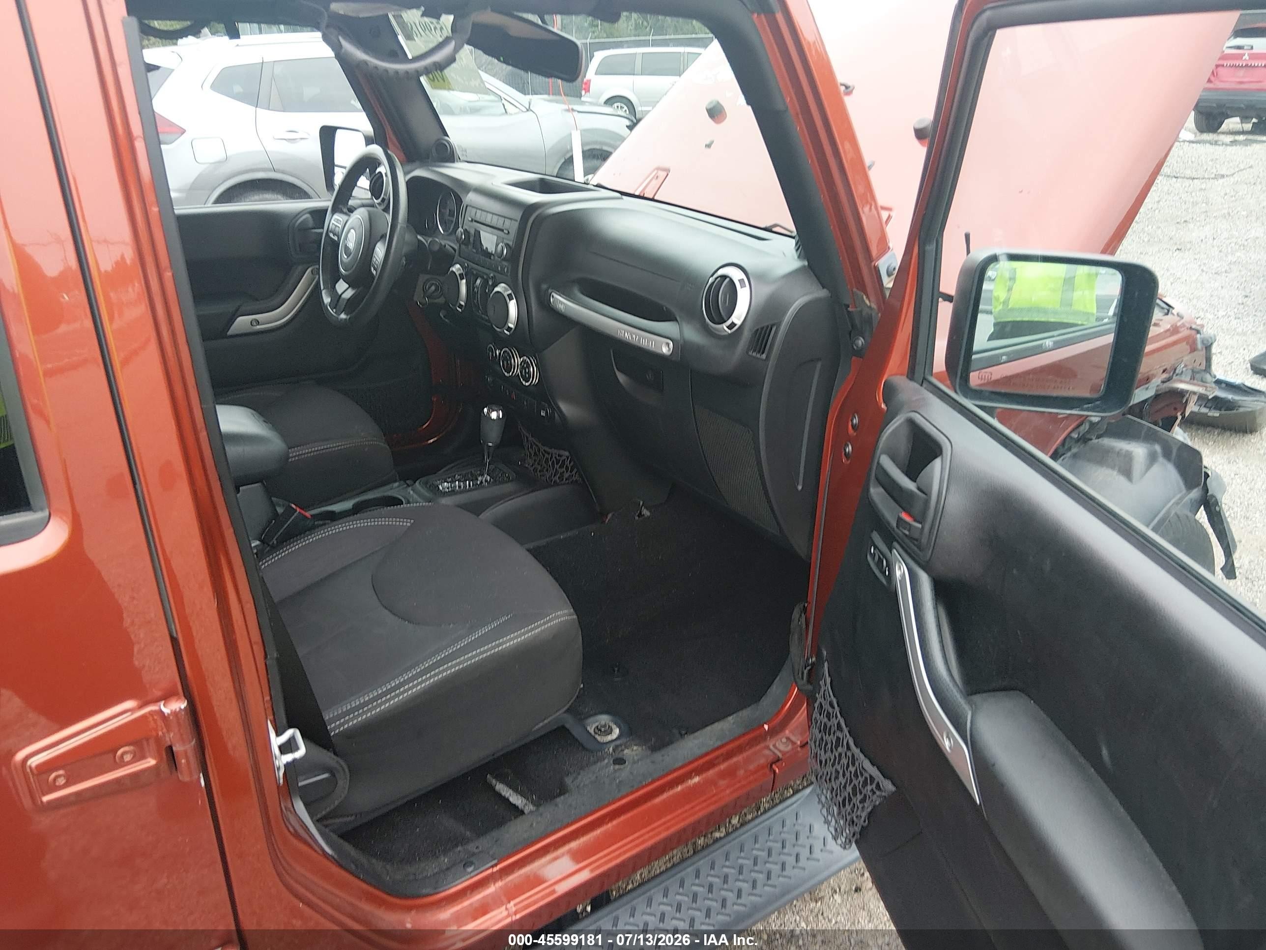 2014 Jeep Wrangler Unlimited Sahara Orange vin: 1C4BJWEG2EL222205