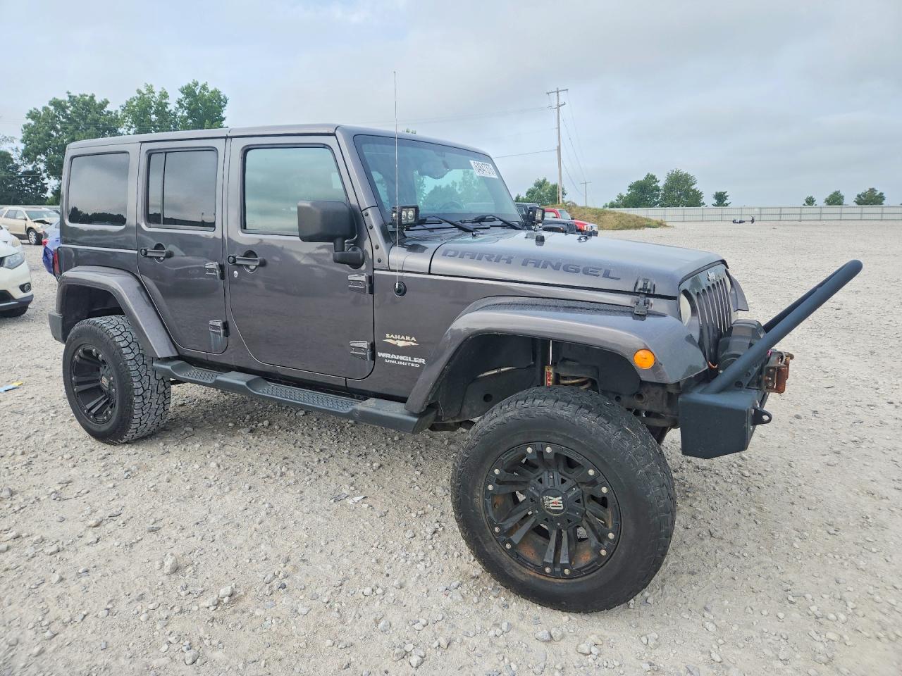 2014 Jeep Wrangler Unlimited Sahara Серый vin: 1C4BJWEG2EL258623