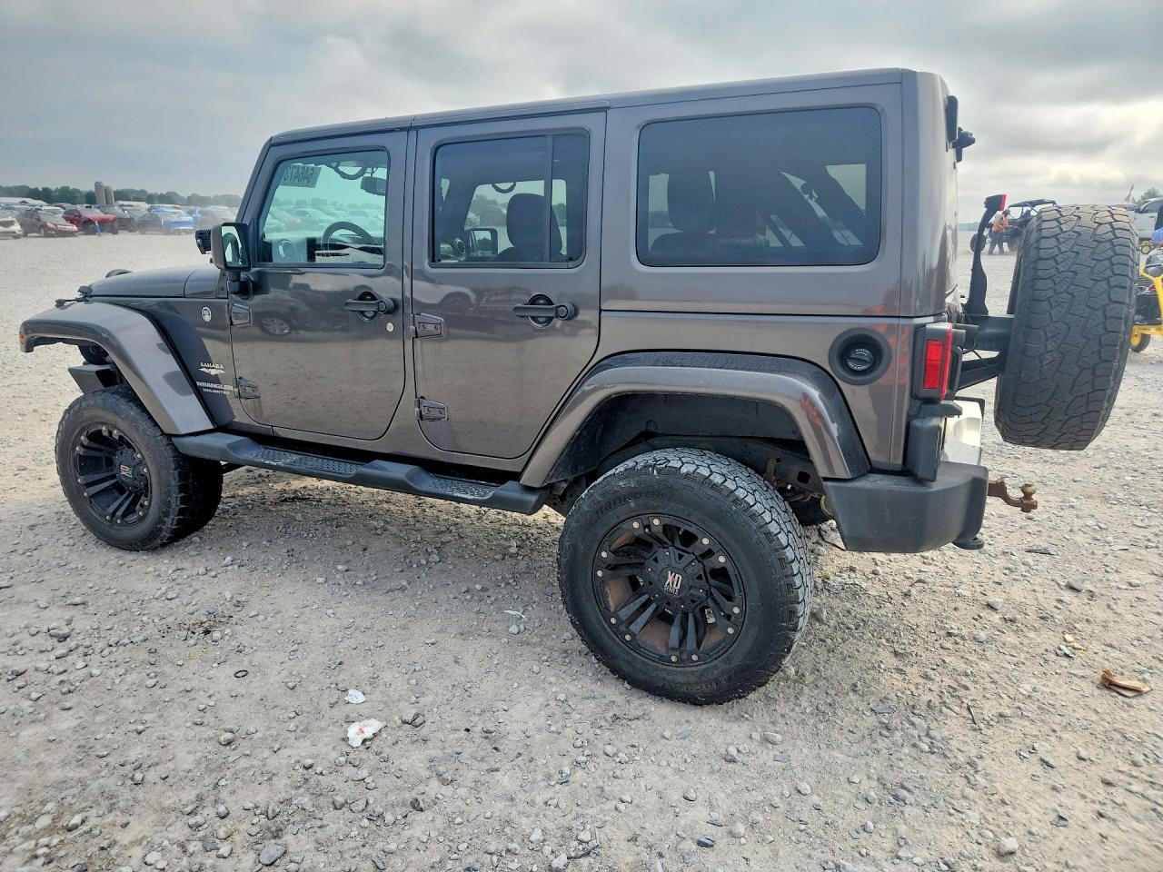 2014 Jeep Wrangler Unlimited Sahara Серый vin: 1C4BJWEG2EL258623
