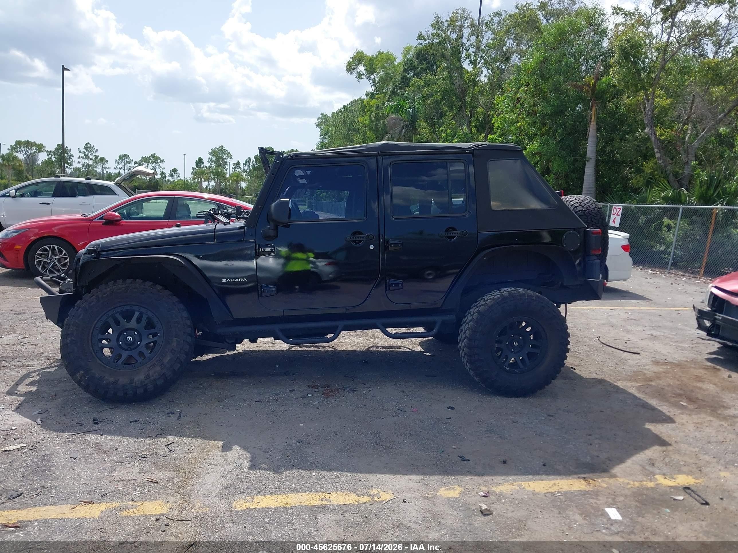 2015 Jeep Wrangler Unlimited Sahara Black vin: 1C4BJWEG2FL594807