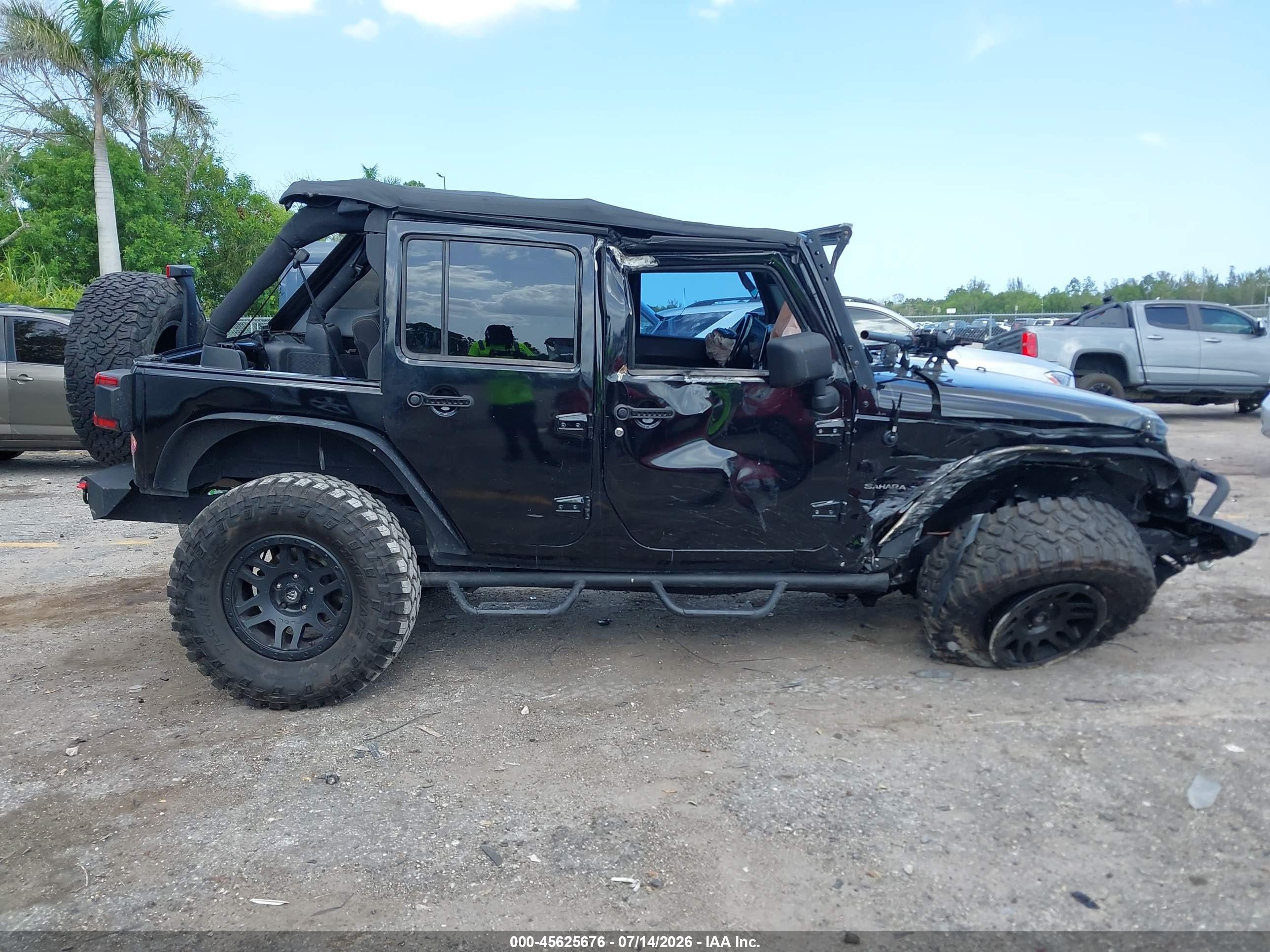 2015 Jeep Wrangler Unlimited Sahara Black vin: 1C4BJWEG2FL594807