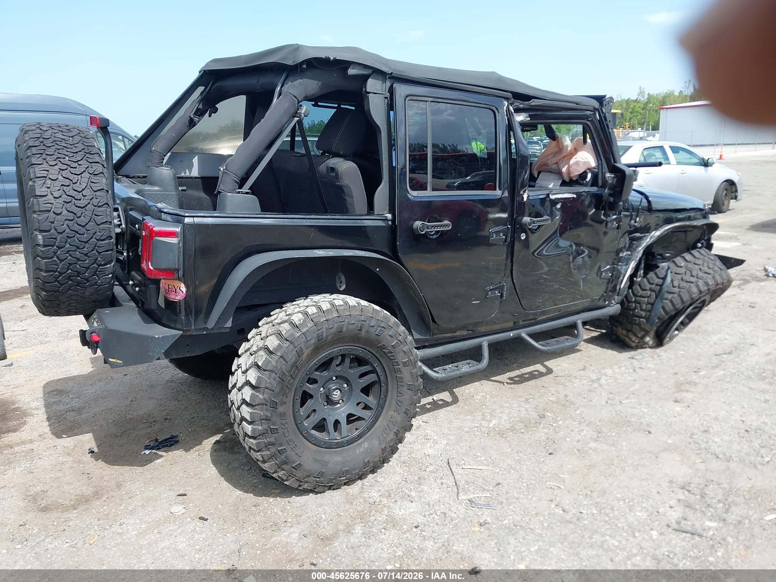 2015 Jeep Wrangler Unlimited Sahara Black vin: 1C4BJWEG2FL594807