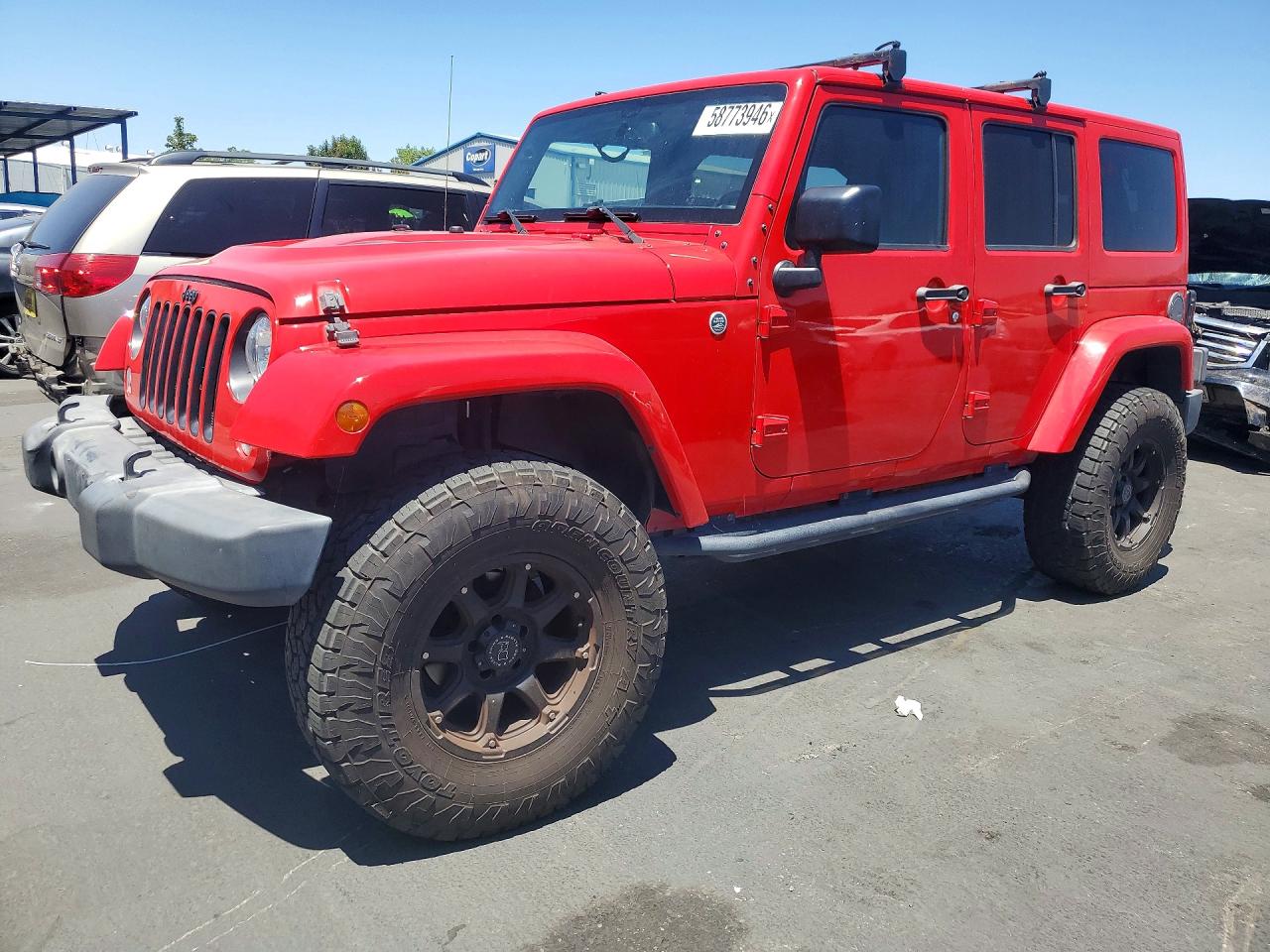 2015 Jeep Wrangler Unlimited Sahara Red vin: 1C4BJWEG2FL600458