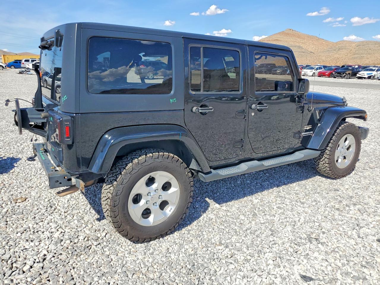 2015 Jeep Wrangler Unlimited Sahara Black vin: 1C4BJWEG2FL651152