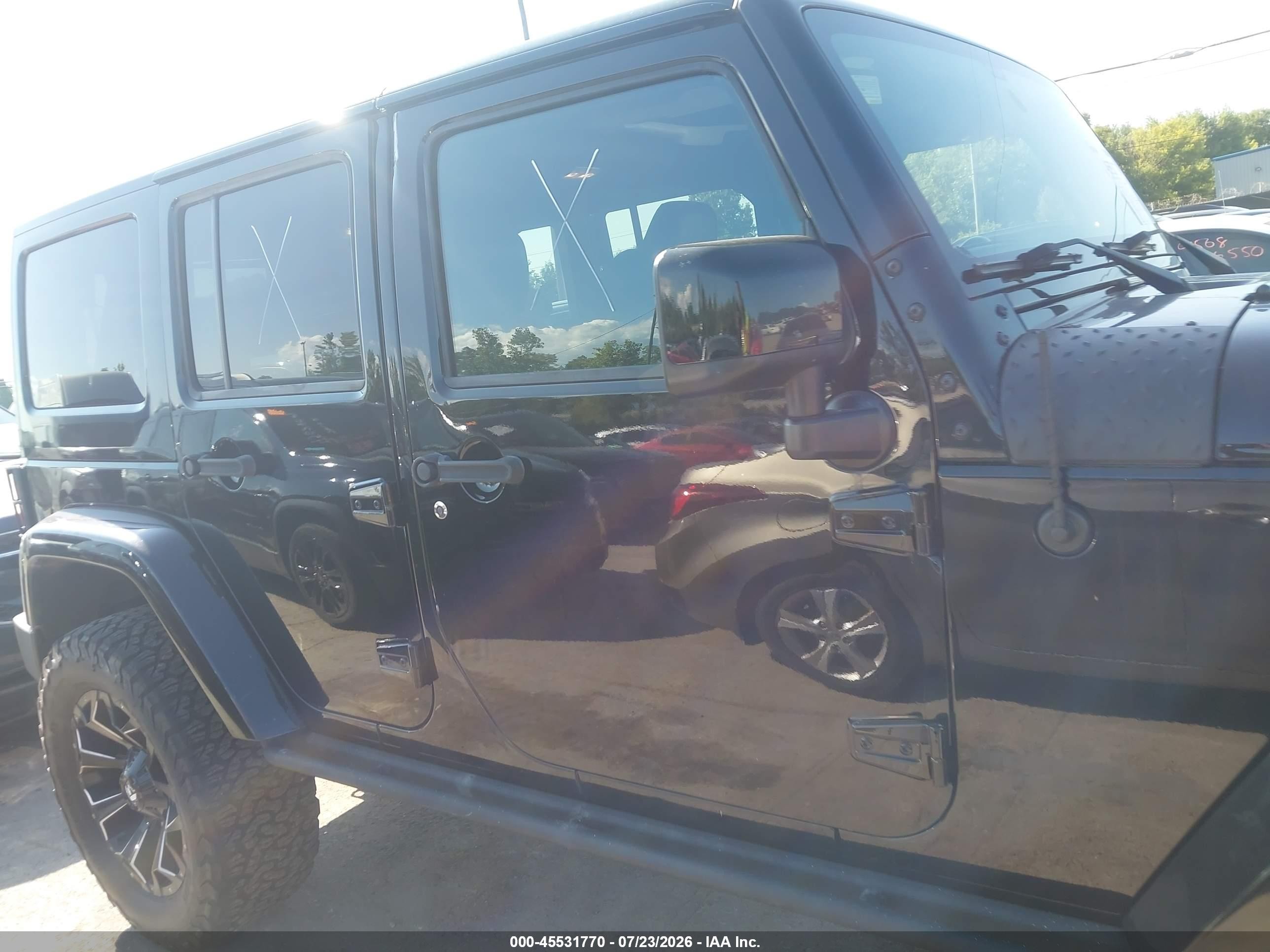 2015 Jeep Wrangler Unlimited Altitude Black vin: 1C4BJWEG2FL764762