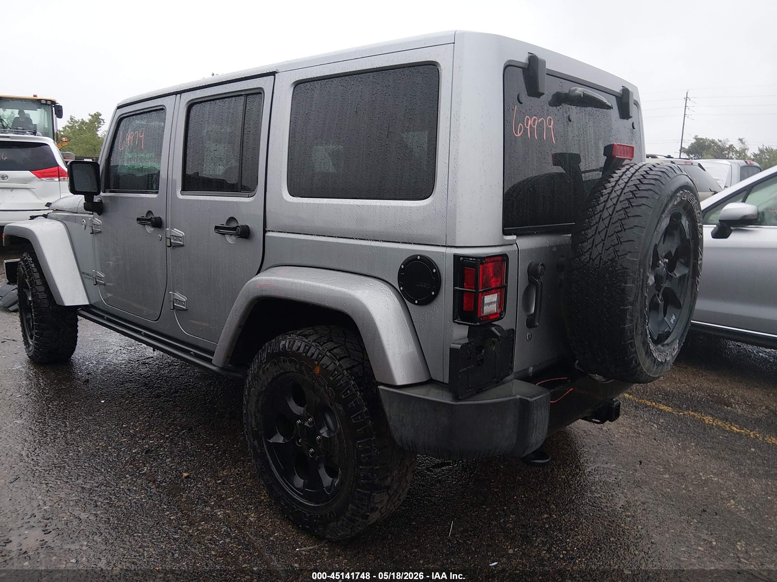 2015 Jeep Wrangler Unlimited Altitude Black vin: 1C4BJWEG2FL767628