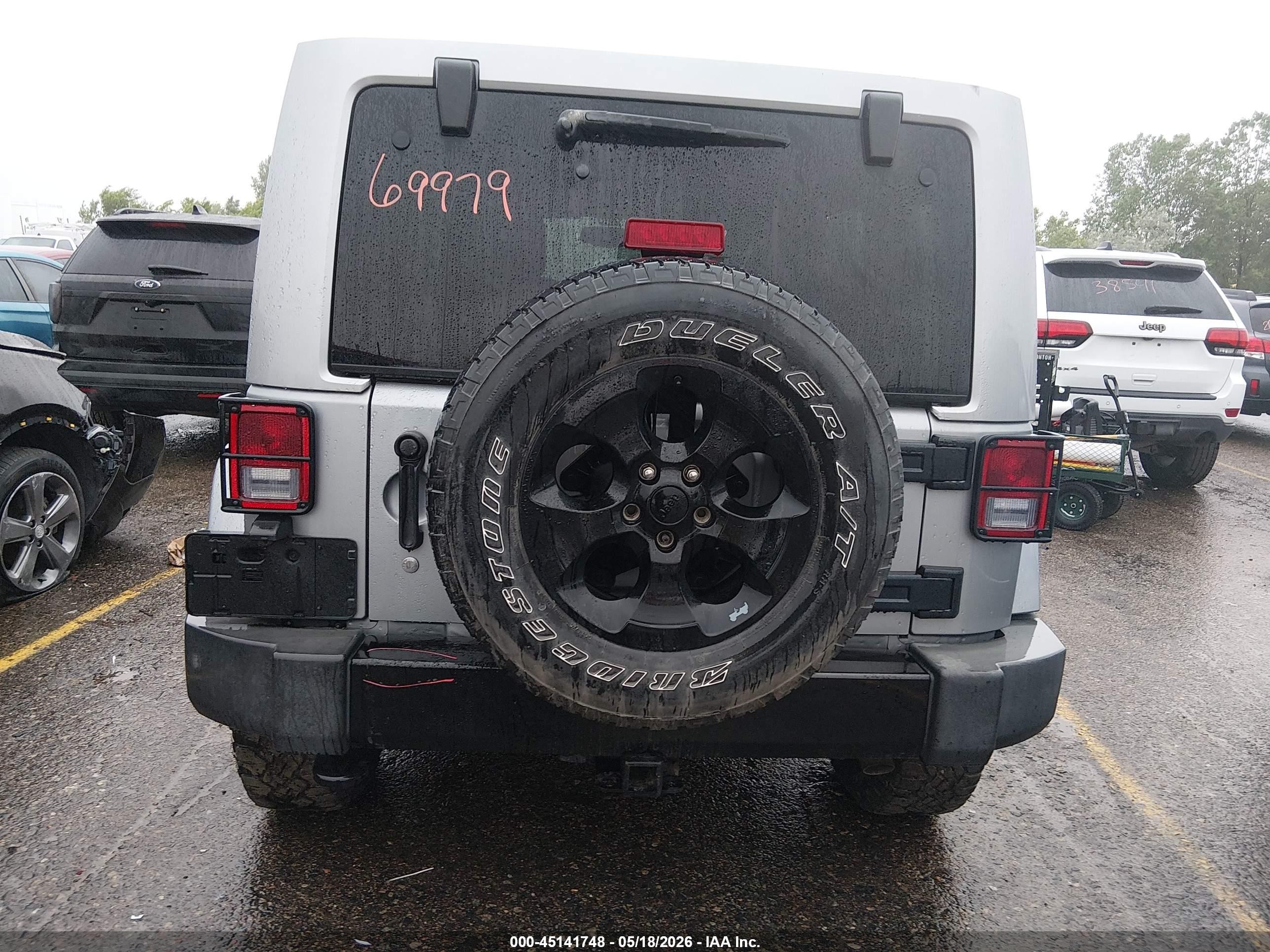 2015 Jeep Wrangler Unlimited Altitude Black vin: 1C4BJWEG2FL767628