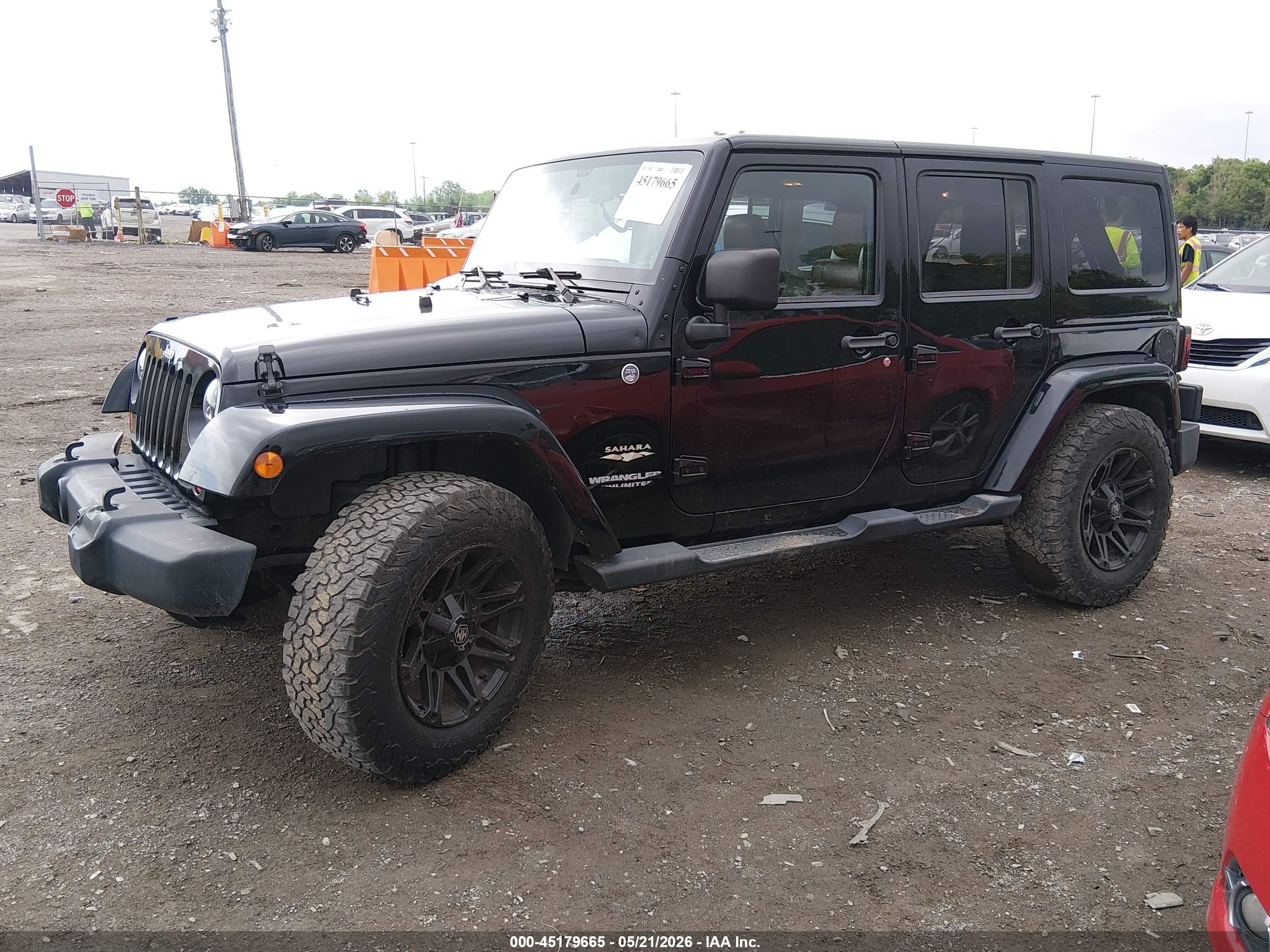 2012 Jeep Wrangler Unlimited Sahara Black vin: 1C4BJWEG3CL137077