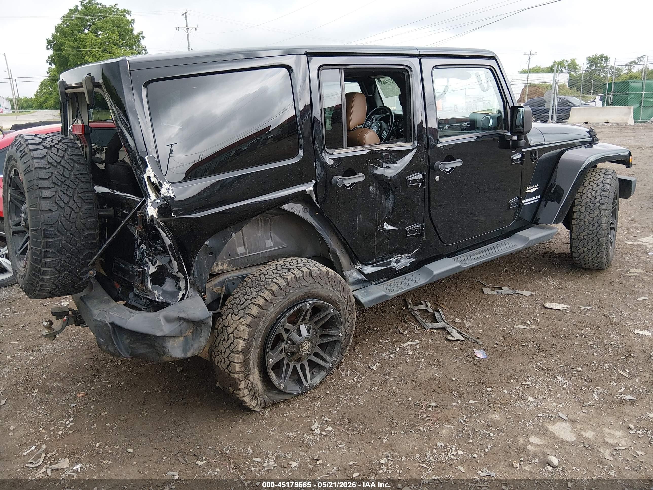 2012 Jeep Wrangler Unlimited Sahara Black vin: 1C4BJWEG3CL137077