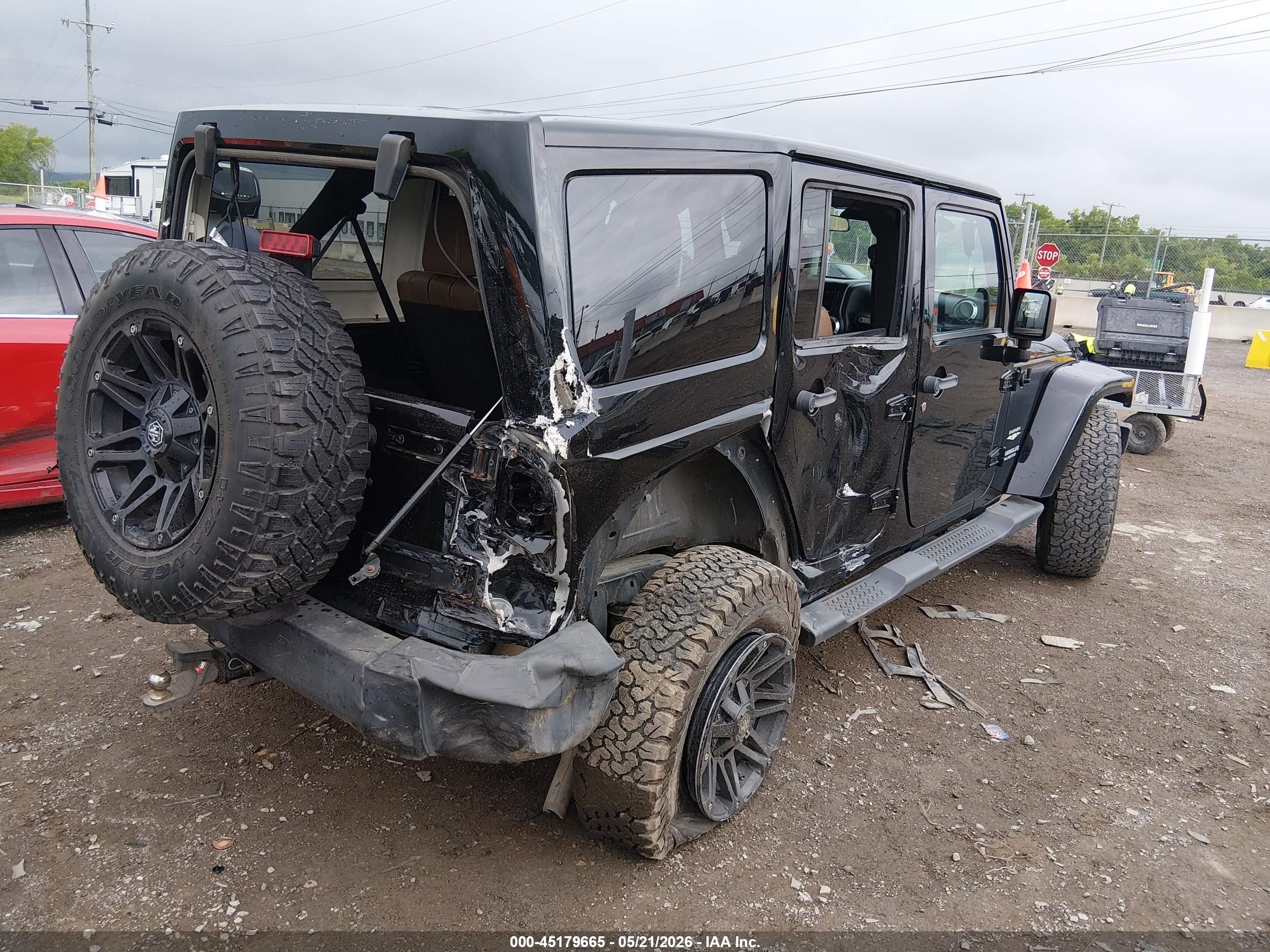 2012 Jeep Wrangler Unlimited Sahara Black vin: 1C4BJWEG3CL137077