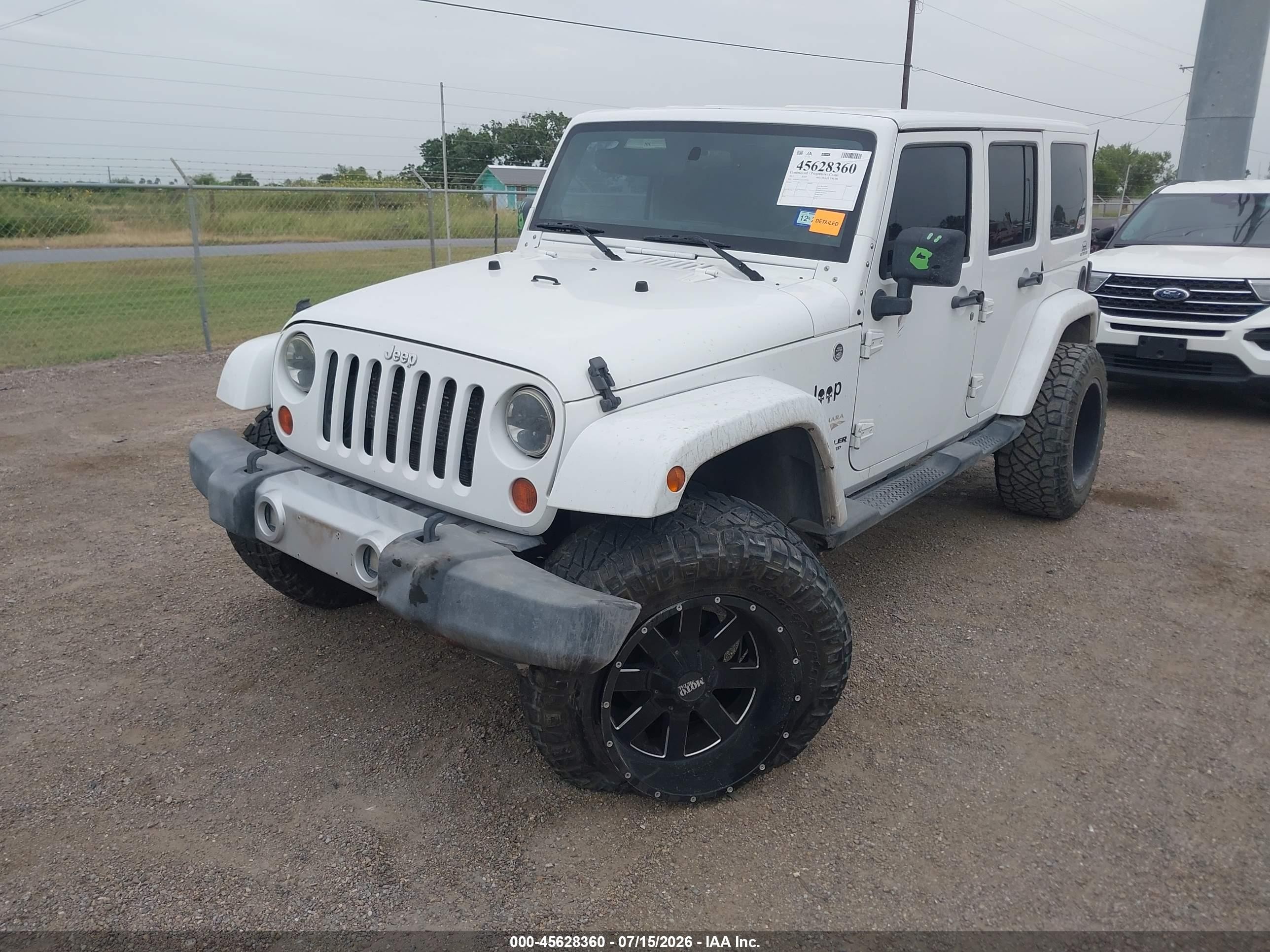 2012 Jeep Wrangler Unlimited Sahara Белый vin: 1C4BJWEG3CL153795