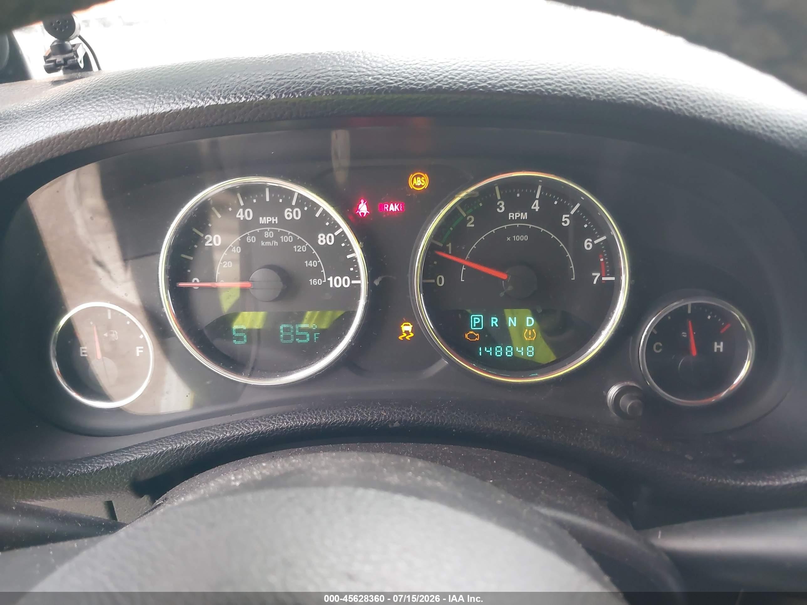 2012 Jeep Wrangler Unlimited Sahara Белый vin: 1C4BJWEG3CL153795