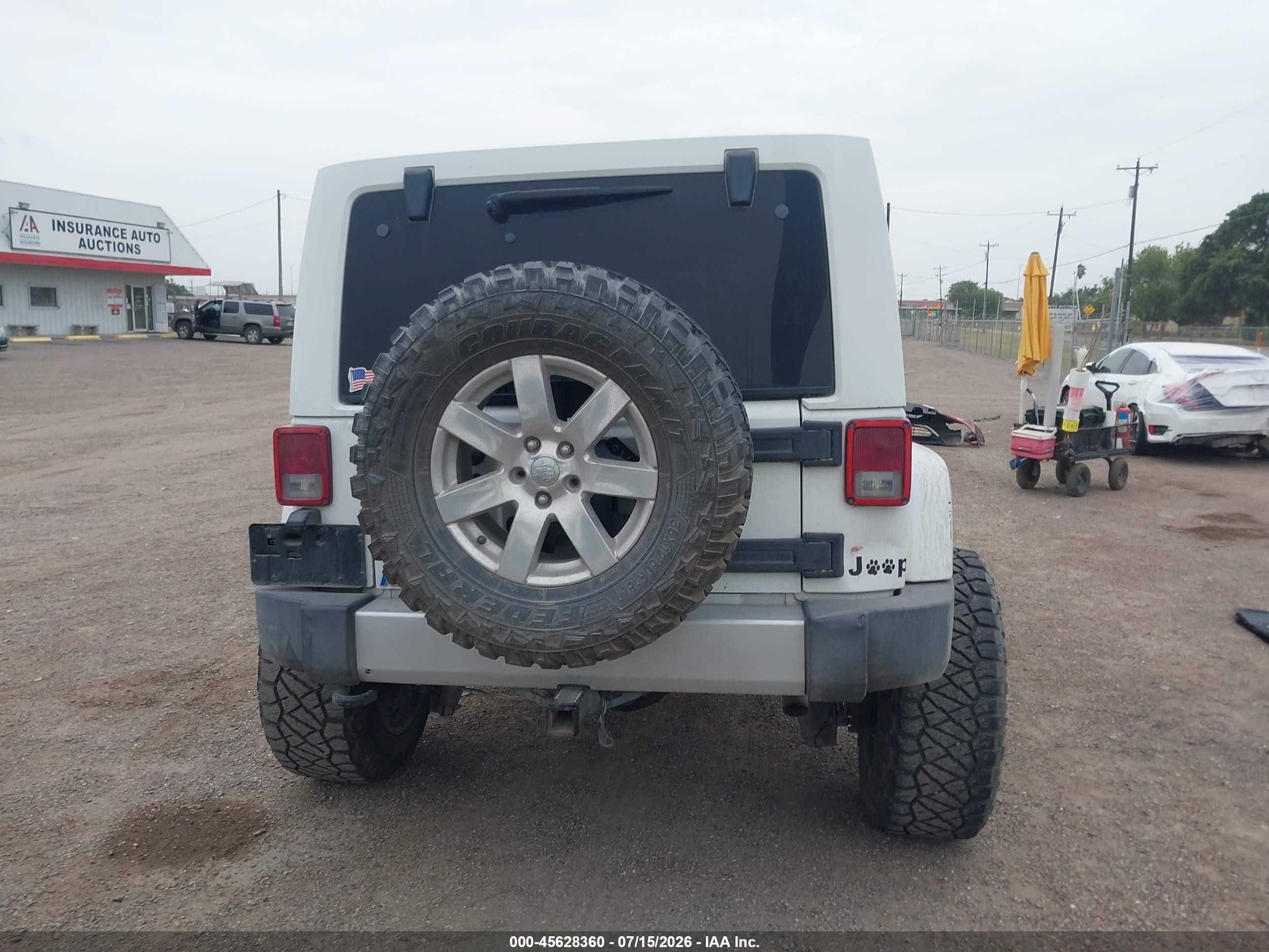 2012 Jeep Wrangler Unlimited Sahara Белый vin: 1C4BJWEG3CL153795