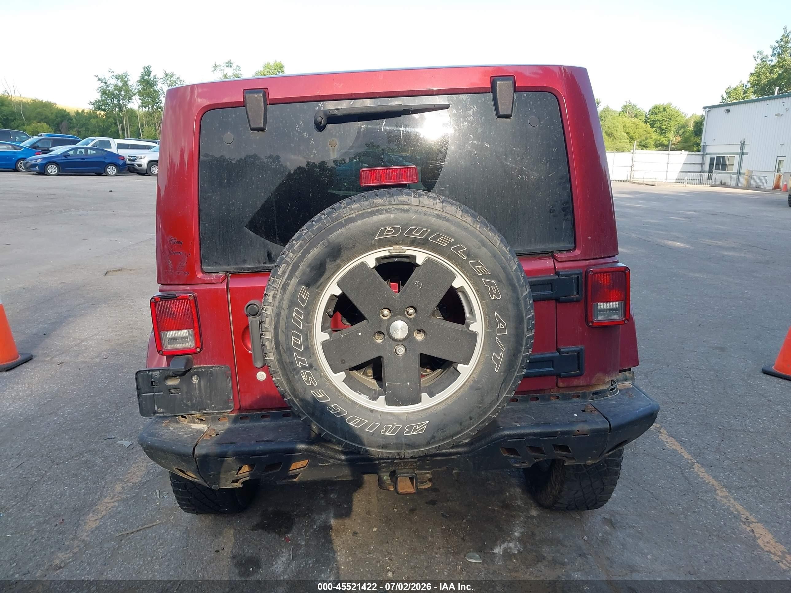 2012 Jeep Wrangler Unlimited Sahara Red vin: 1C4BJWEG3CL179538