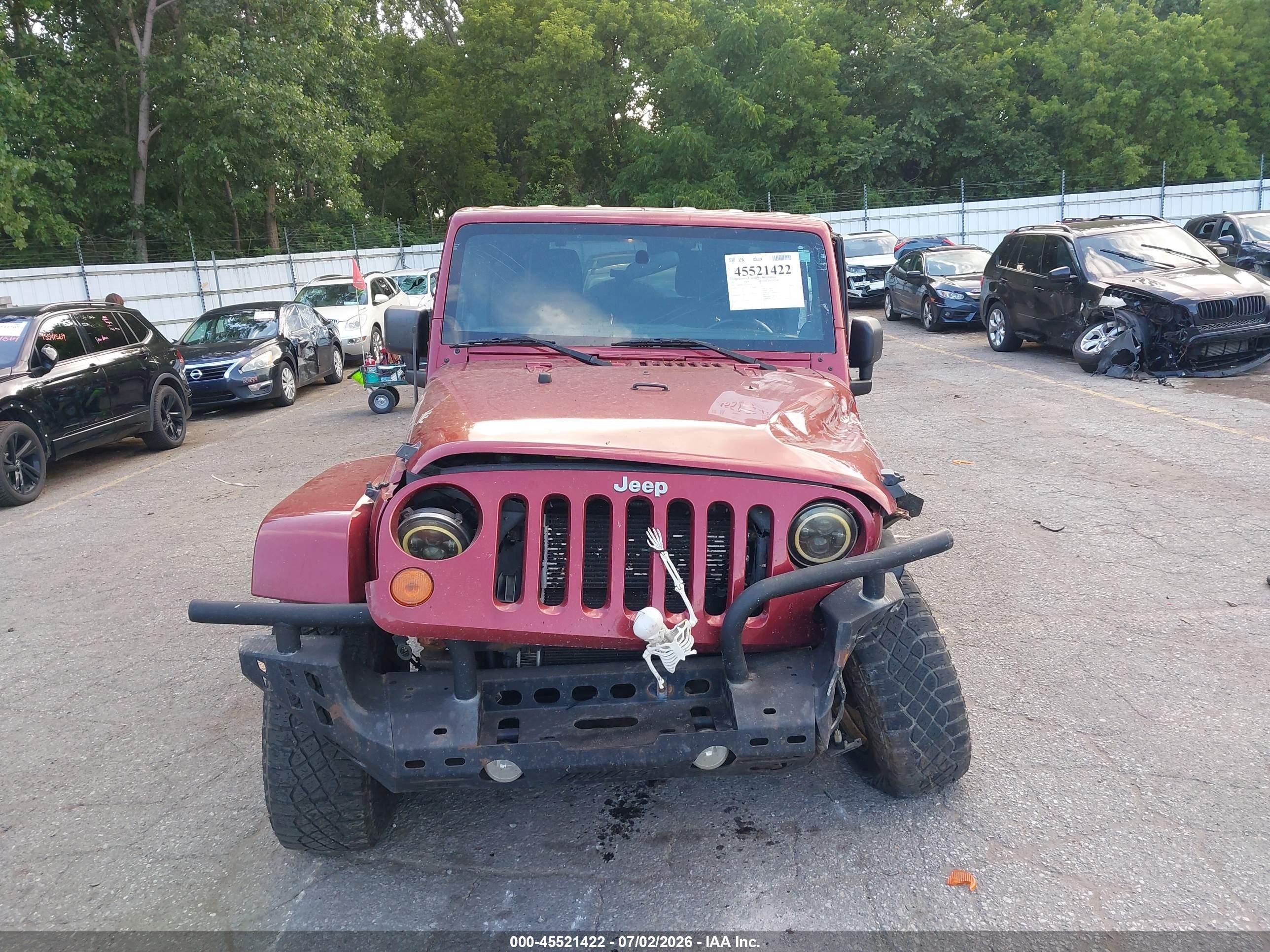 2012 Jeep Wrangler Unlimited Sahara Red vin: 1C4BJWEG3CL179538