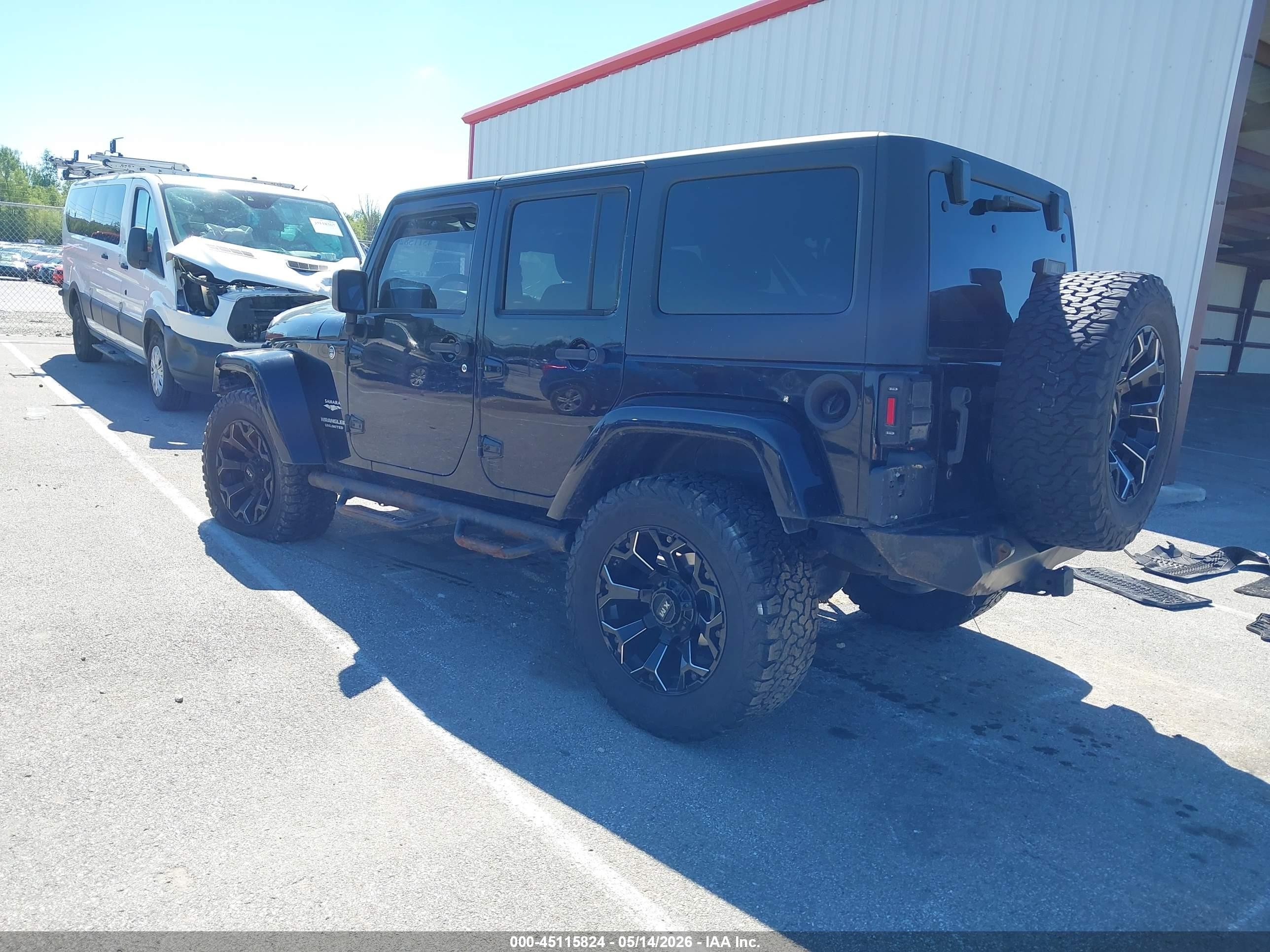 2012 Jeep Wrangler Unlimited Sahara Черный vin: 1C4BJWEG3CL185064