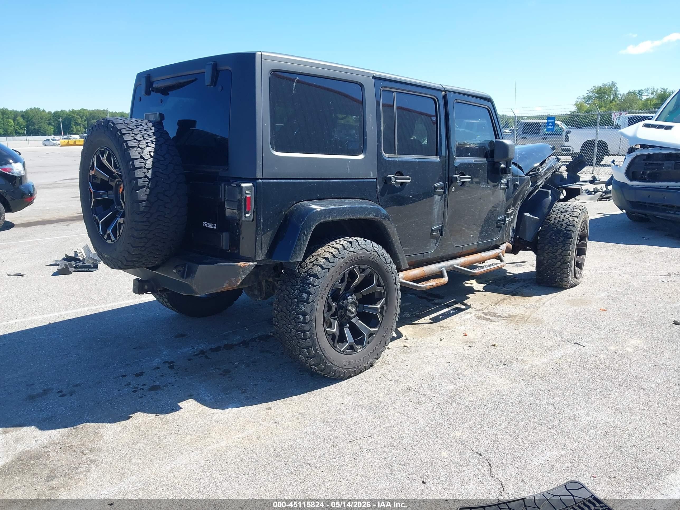 2012 Jeep Wrangler Unlimited Sahara Черный vin: 1C4BJWEG3CL185064