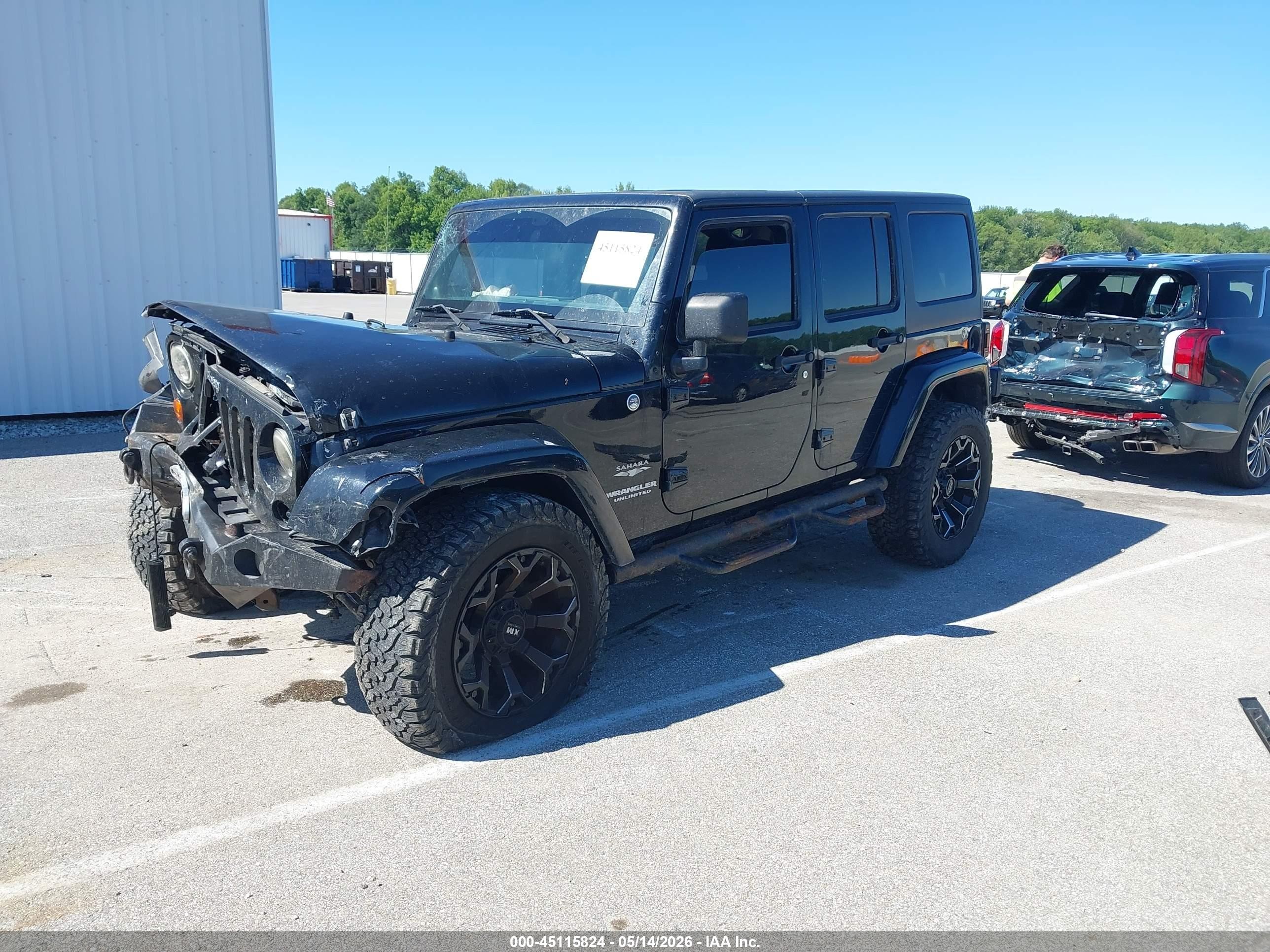 2012 Jeep Wrangler Unlimited Sahara Черный vin: 1C4BJWEG3CL185064