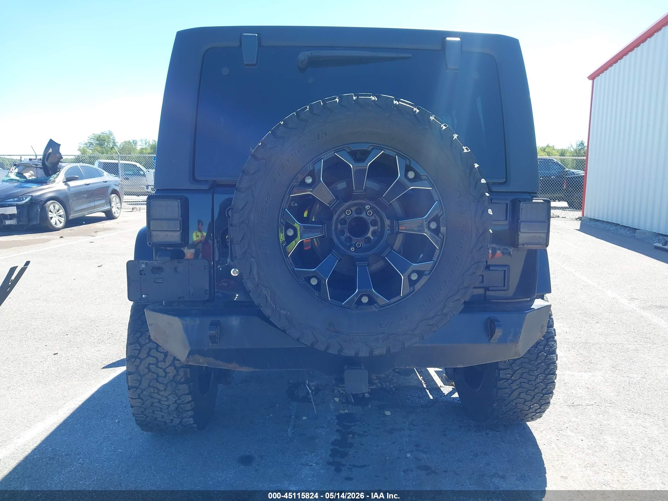 2012 Jeep Wrangler Unlimited Sahara Черный vin: 1C4BJWEG3CL185064