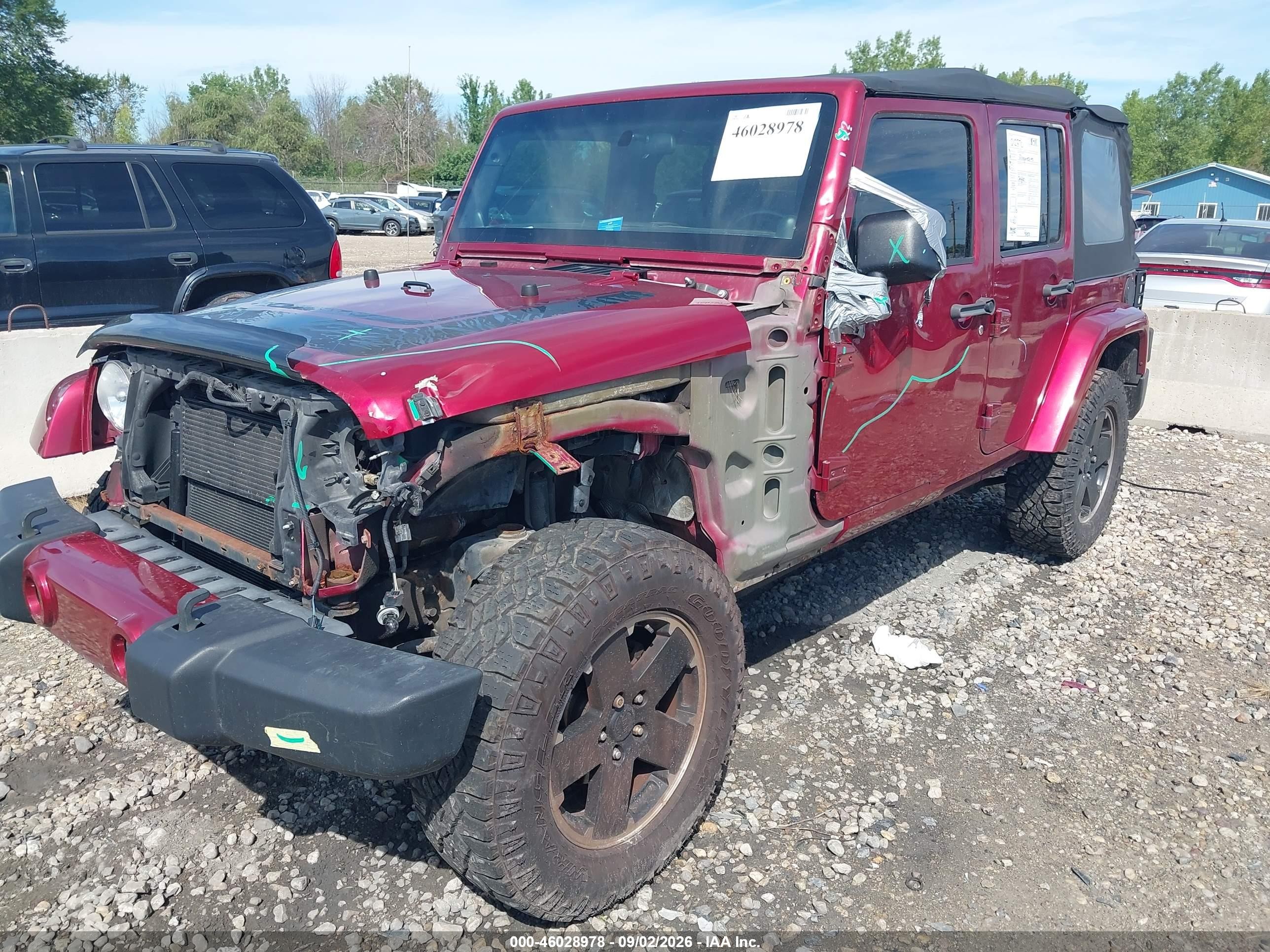 2012 Jeep Wrangler Unlimited Sahara Red vin: 1C4BJWEG3CL250642