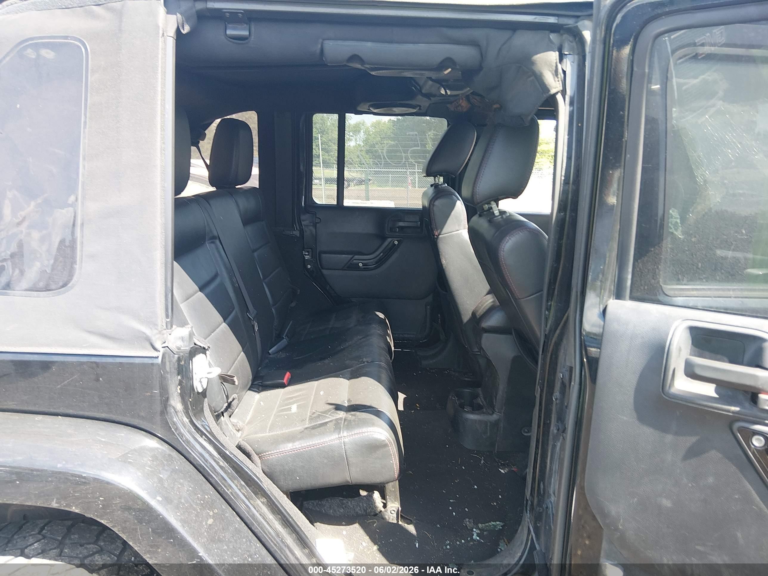 2012 Jeep Wrangler Unlimited Sahara Black vin: 1C4BJWEG3CL250673
