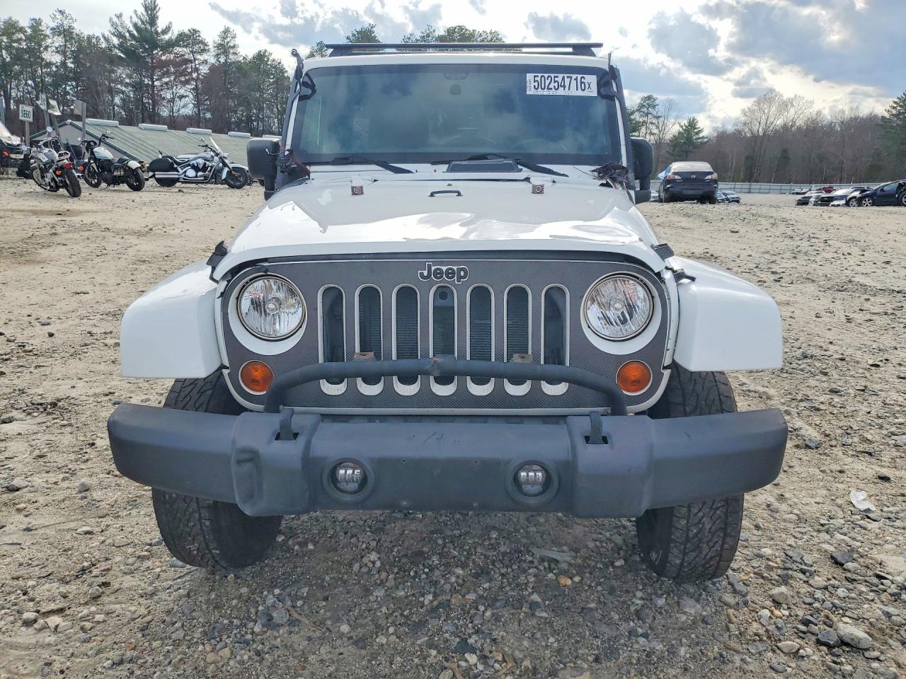 2012 Jeep Wrangler Unlimited Sahara Белый vin: 1C4BJWEG3CL277680
