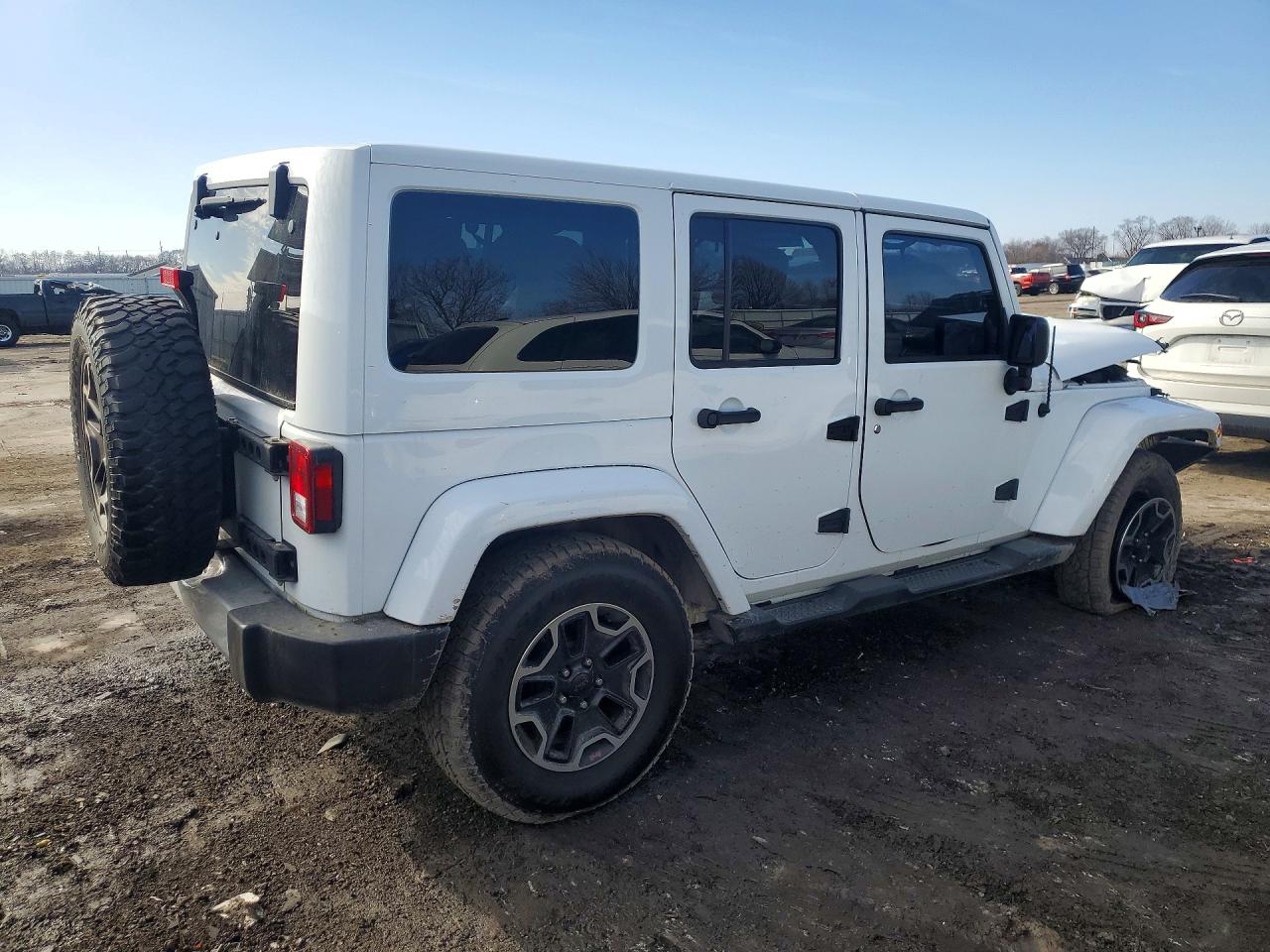 2013 Jeep Wrangler Unlimited Sahara White vin: 1C4BJWEG3DL513245
