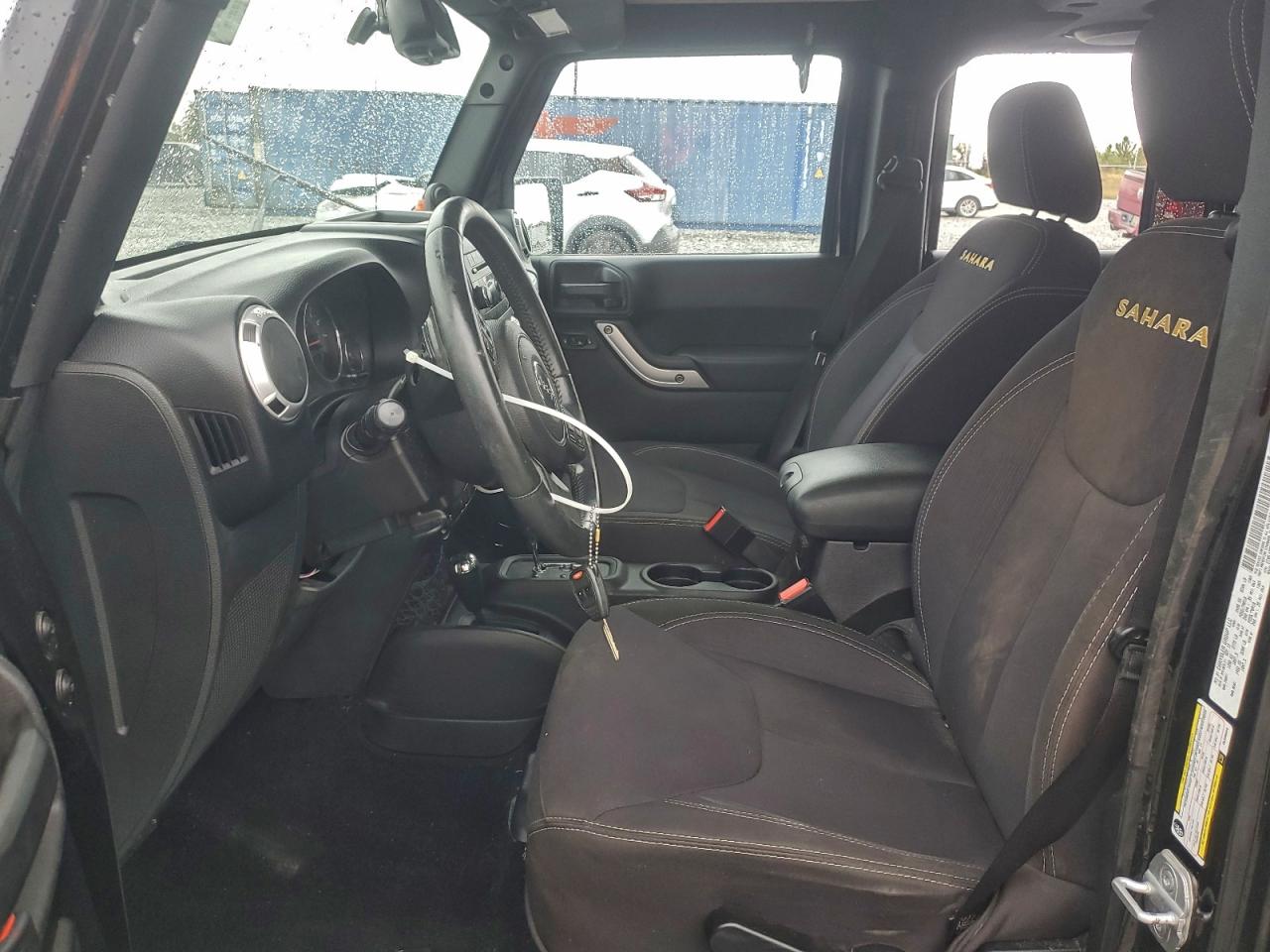2013 Jeep Wrangler Unlimited Sahara Black vin: 1C4BJWEG3DL538646