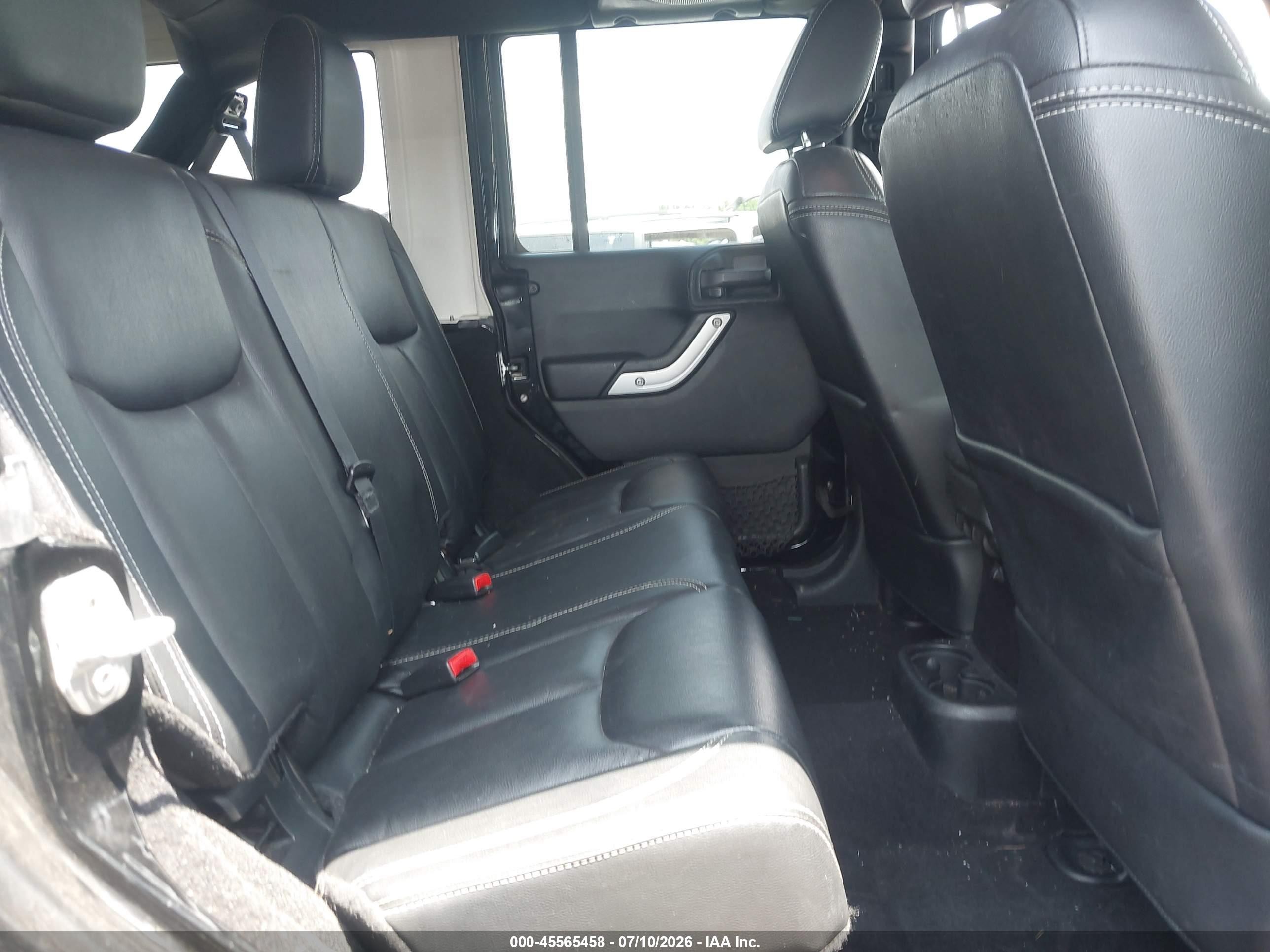 2014 Jeep Wrangler Unlimited Sahara Black vin: 1C4BJWEG3EL117804