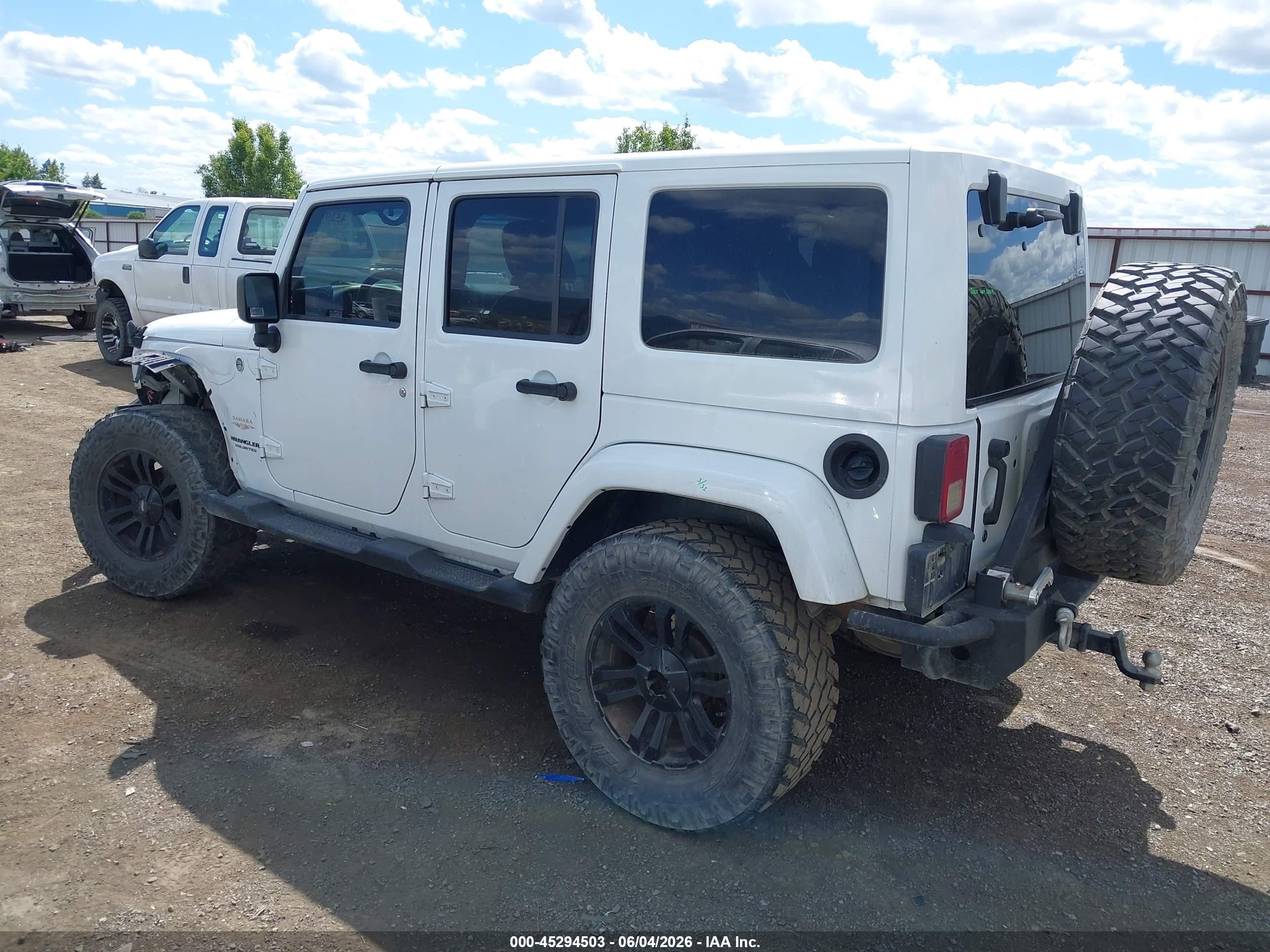 2014 Jeep Wrangler Unlimited Sahara Белый vin: 1C4BJWEG3EL122078