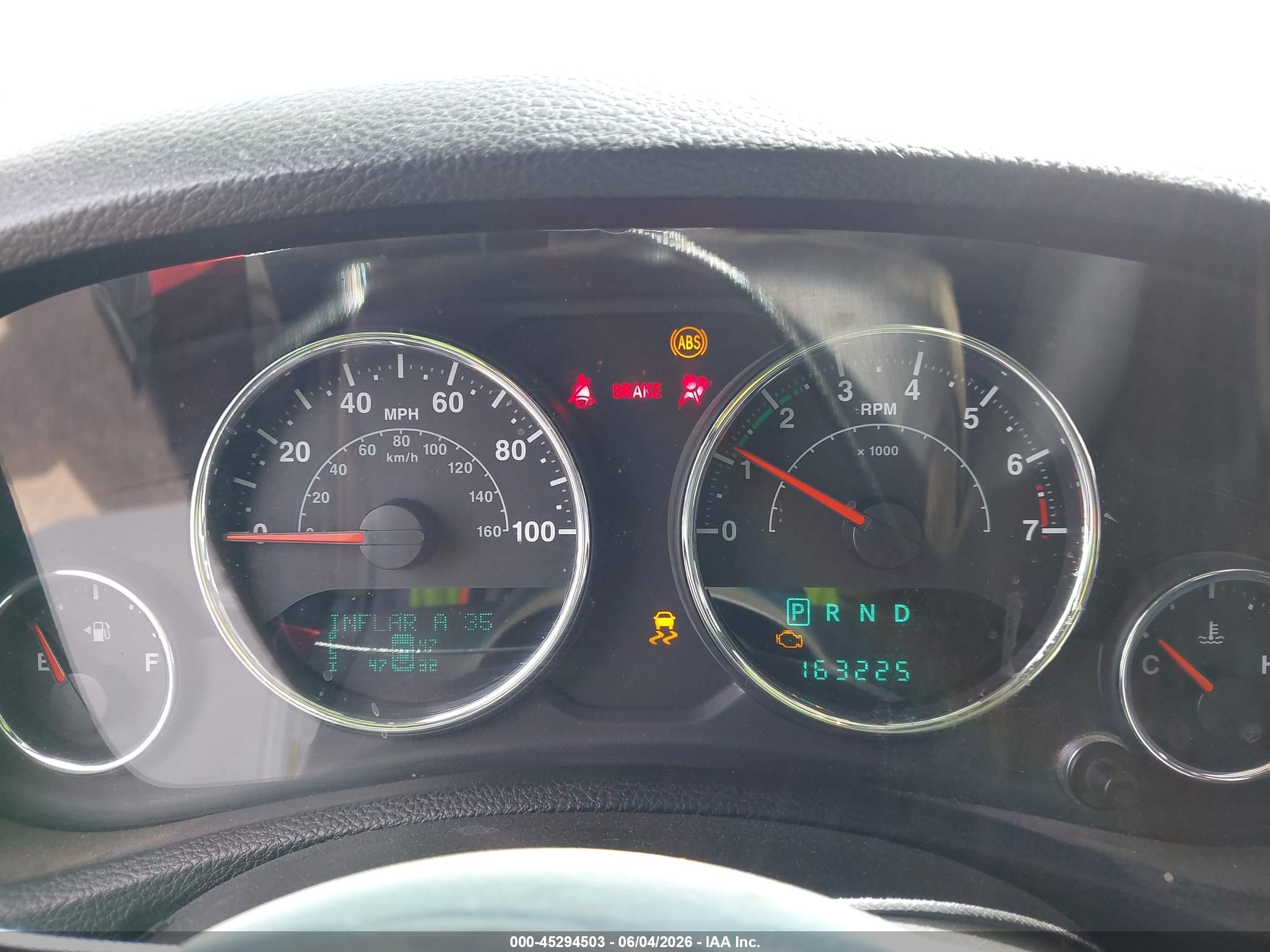 2014 Jeep Wrangler Unlimited Sahara Белый vin: 1C4BJWEG3EL122078