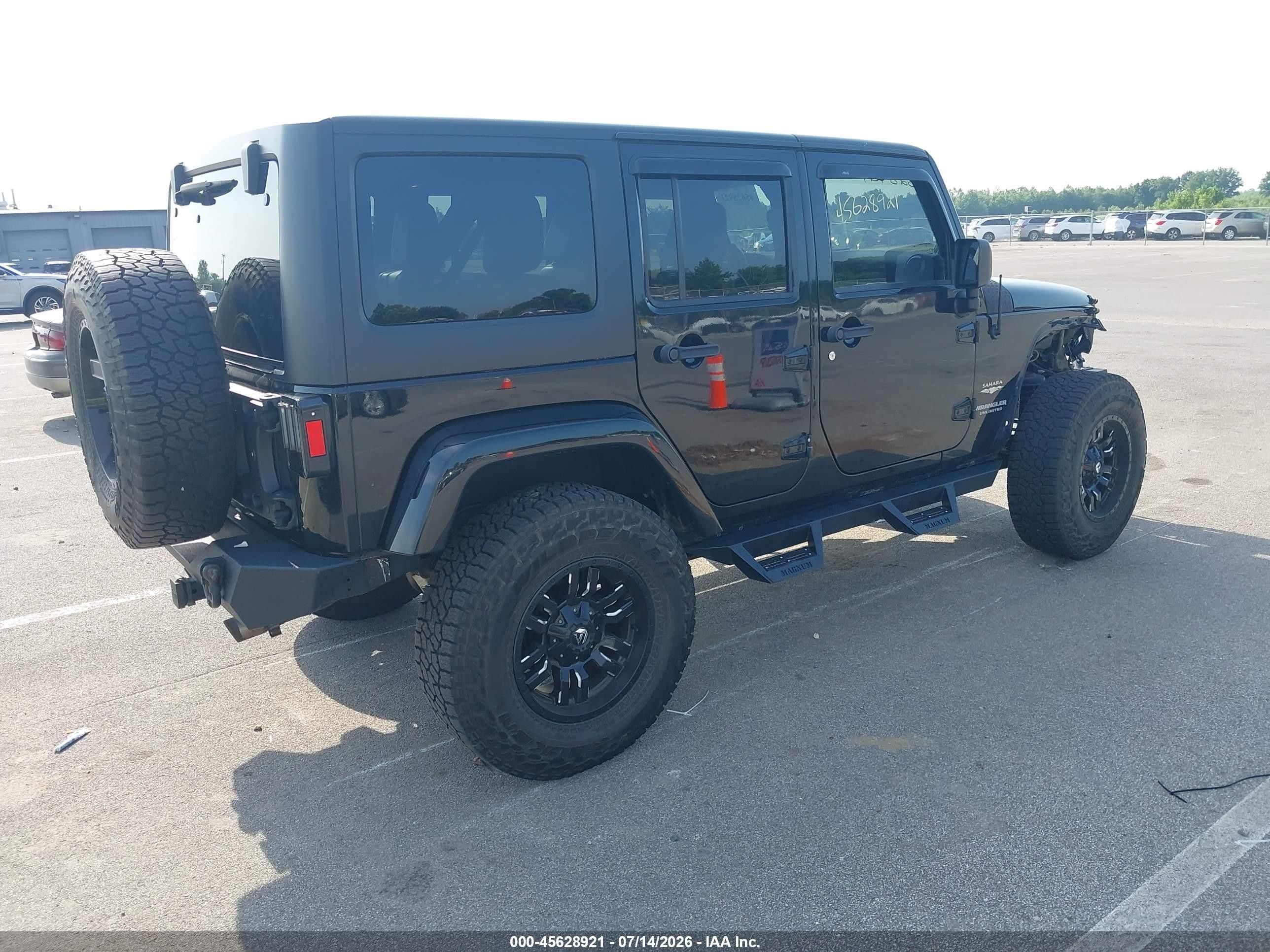 2014 Jeep Wrangler Unlimited Sahara Black vin: 1C4BJWEG3EL172284