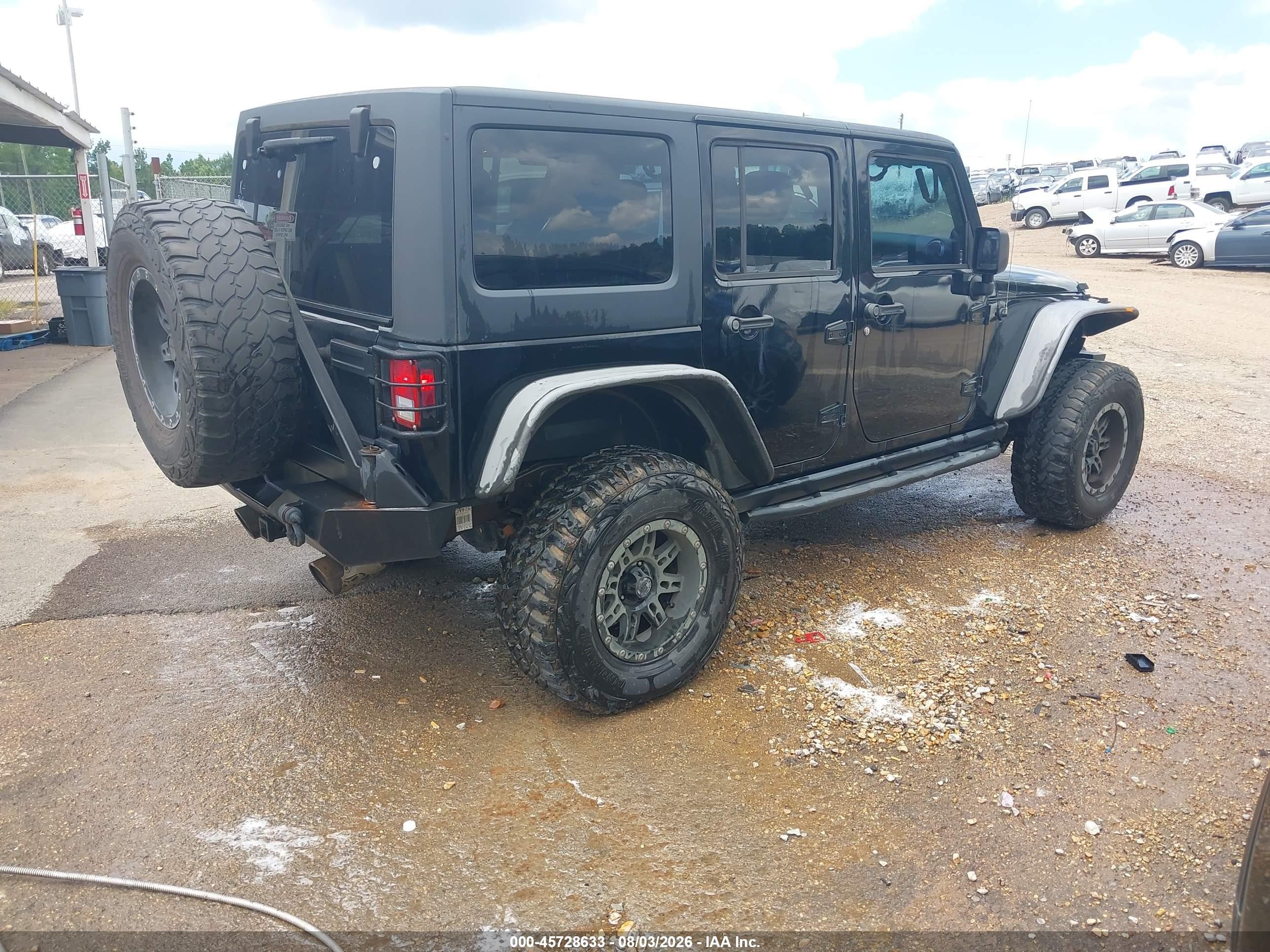 2014 Jeep Wrangler Unlimited Sahara Black vin: 1C4BJWEG3EL204344