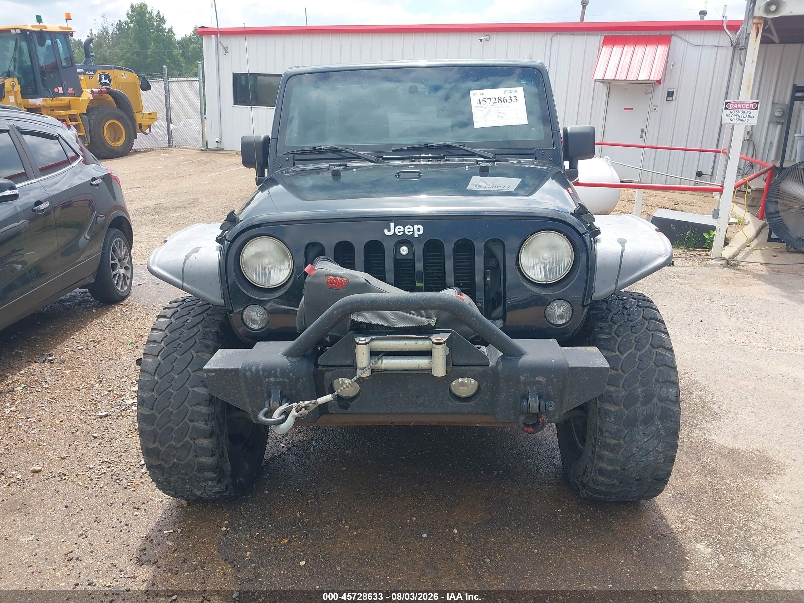 2014 Jeep Wrangler Unlimited Sahara Black vin: 1C4BJWEG3EL204344
