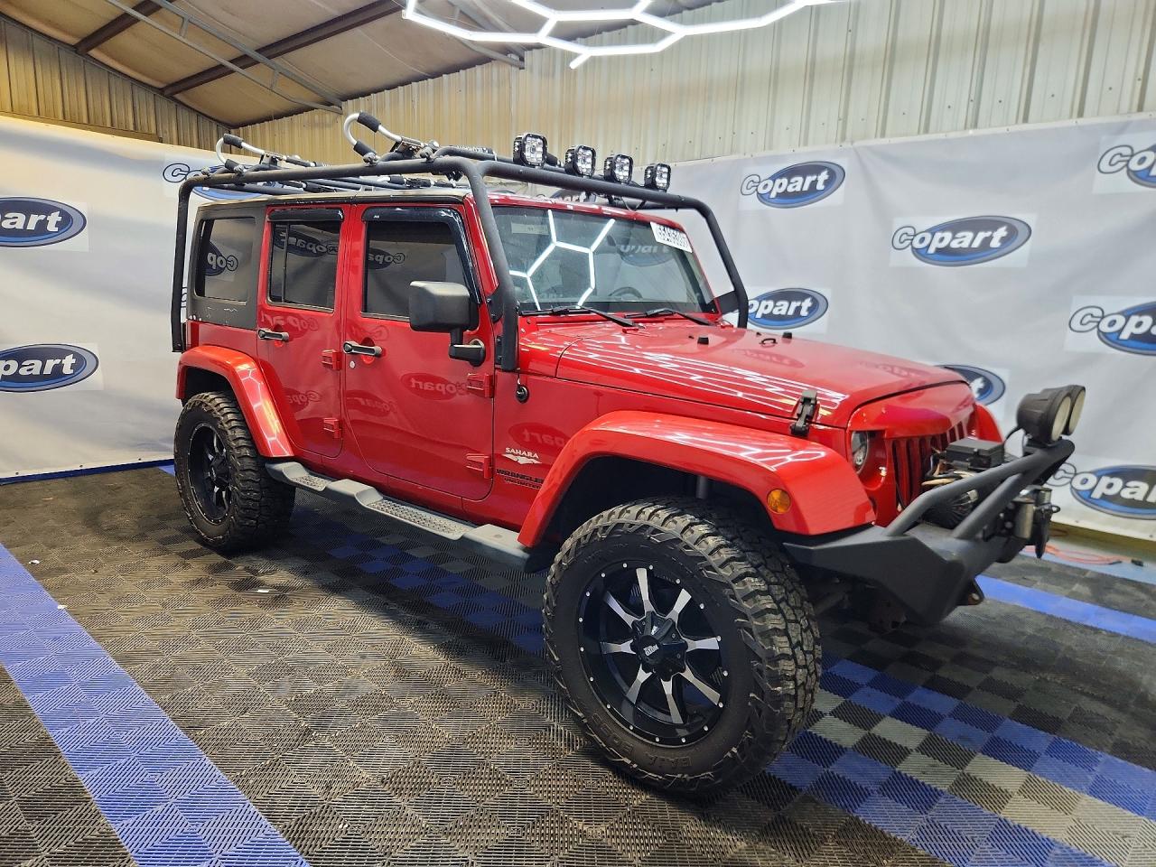 2014 Jeep Wrangler Unlimited Sahara Красный vin: 1C4BJWEG3EL257965