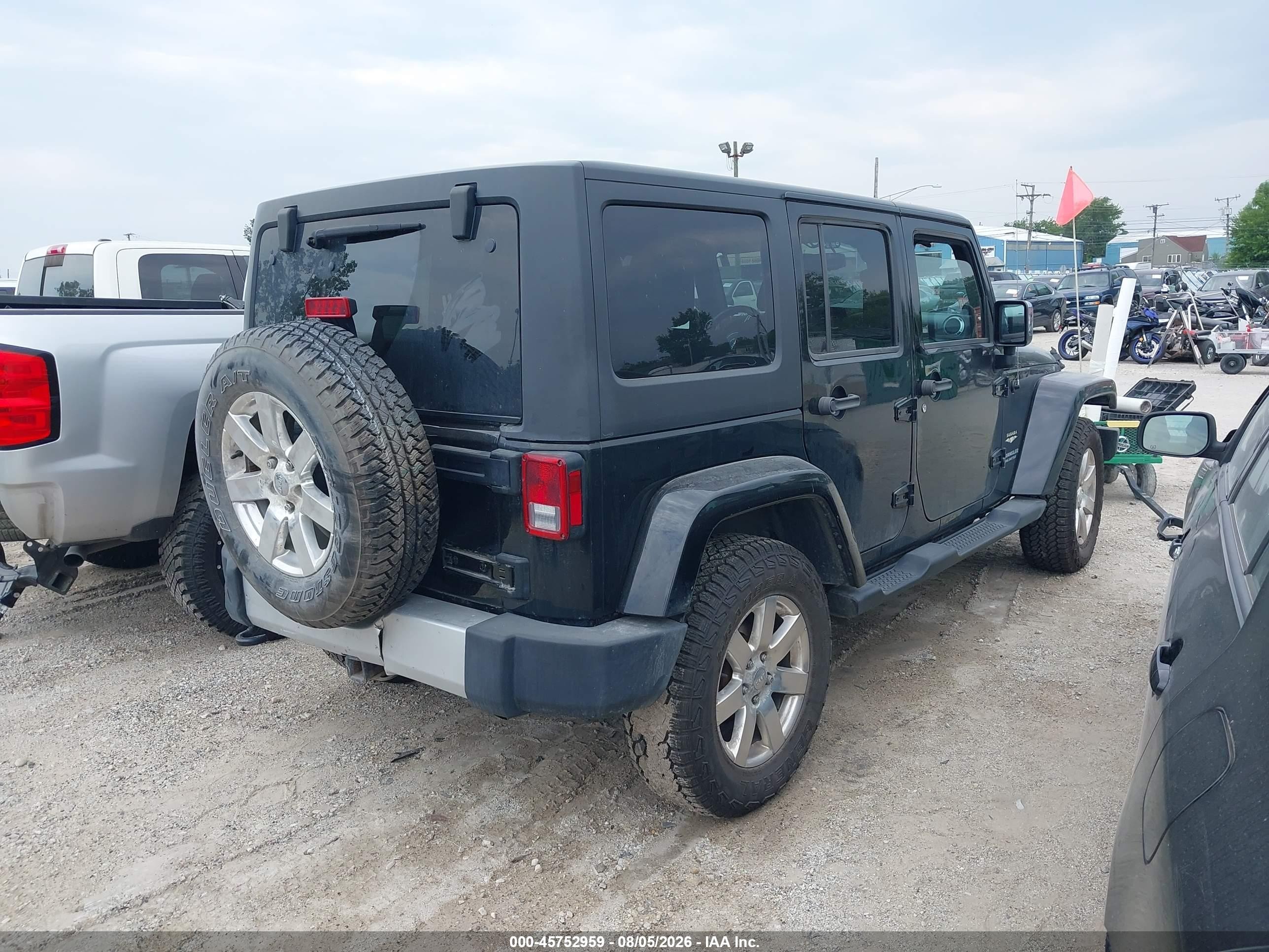 2014 Jeep Wrangler Unlimited Sahara Black vin: 1C4BJWEG3EL302340