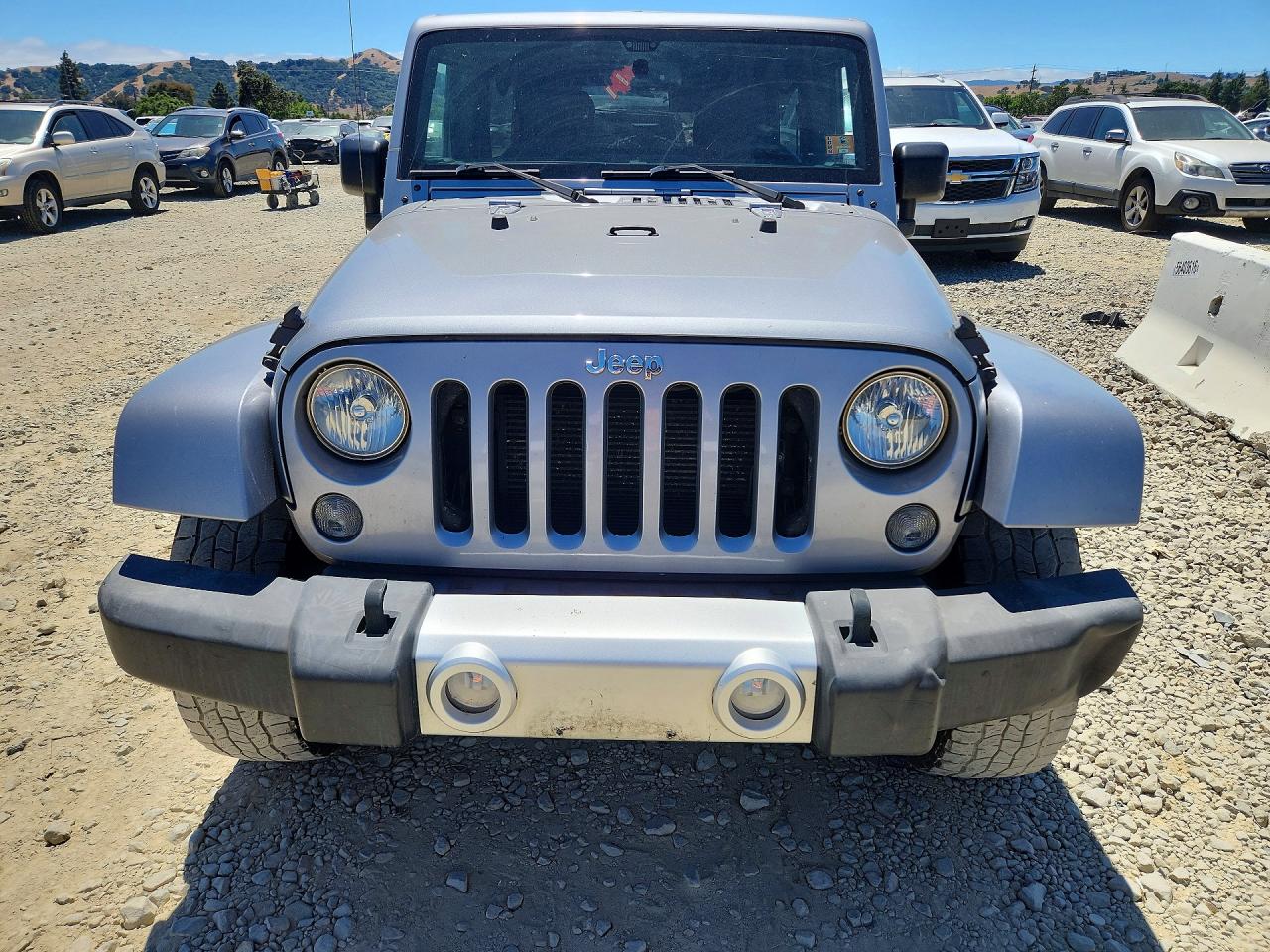 2015 Jeep Wrangler Unlimited Sahara Silver vin: 1C4BJWEG3FL578616