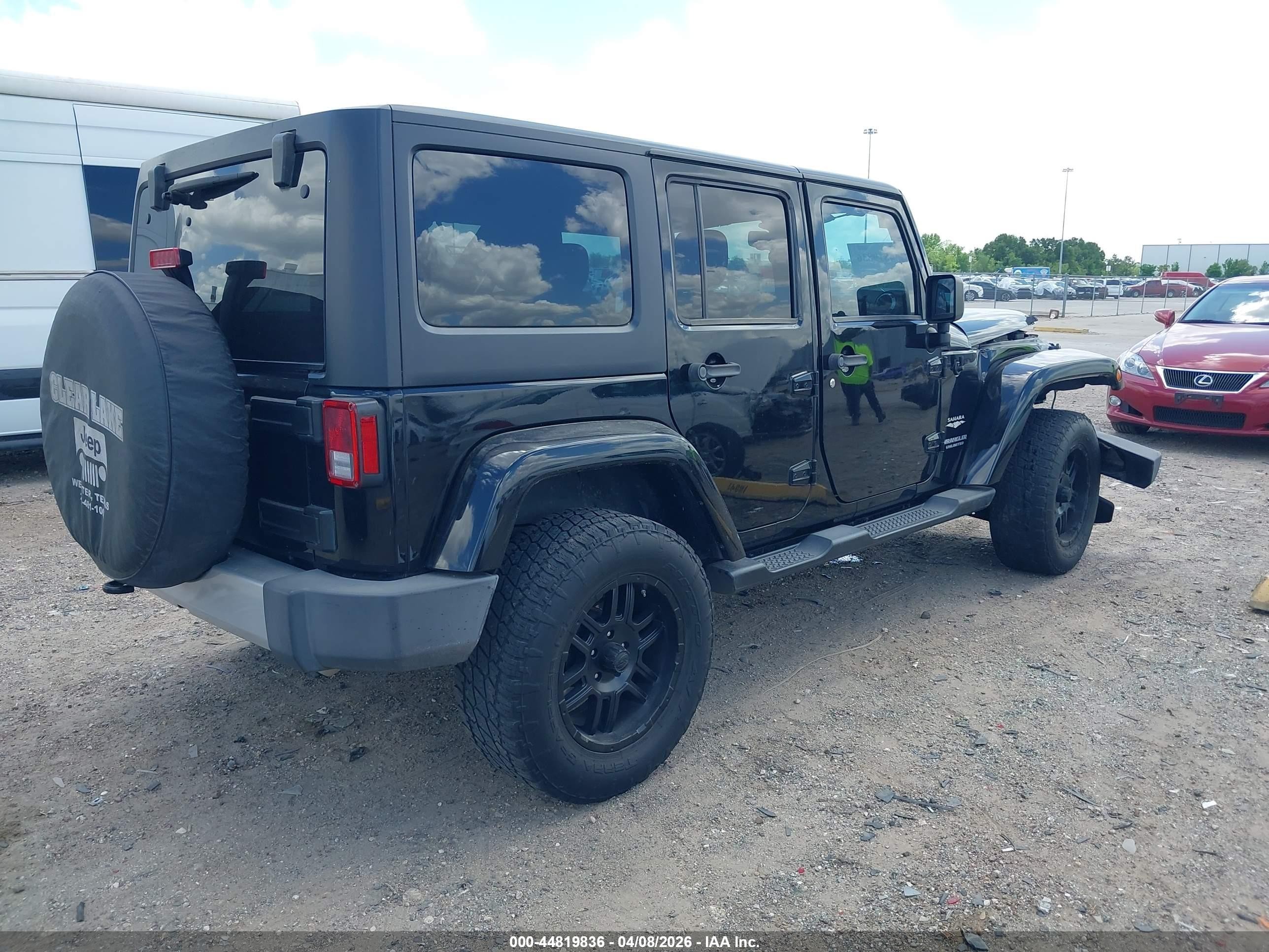 2015 Jeep Wrangler Unlimited Sahara Black vin: 1C4BJWEG3FL592452