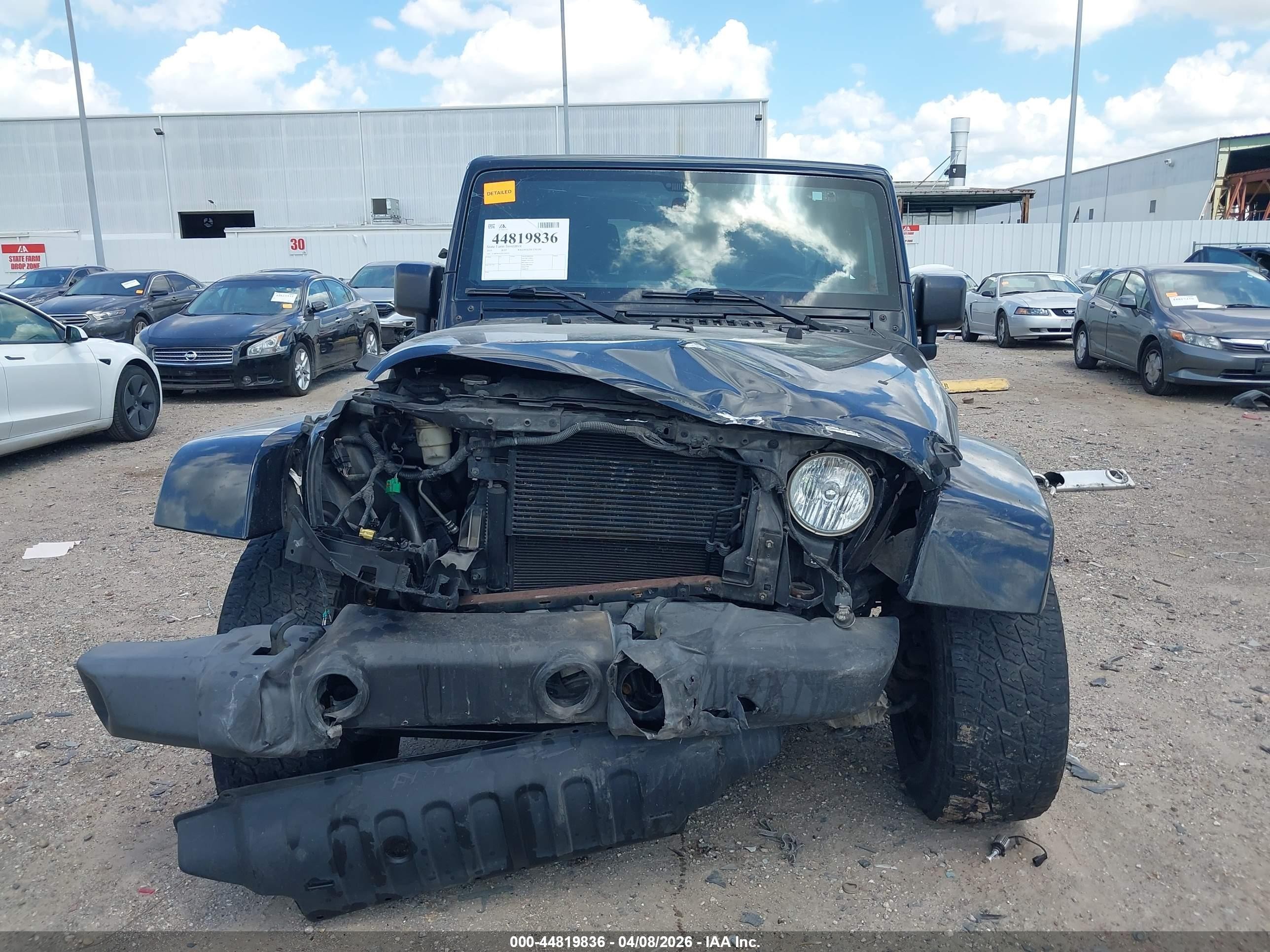 2015 Jeep Wrangler Unlimited Sahara Black vin: 1C4BJWEG3FL592452