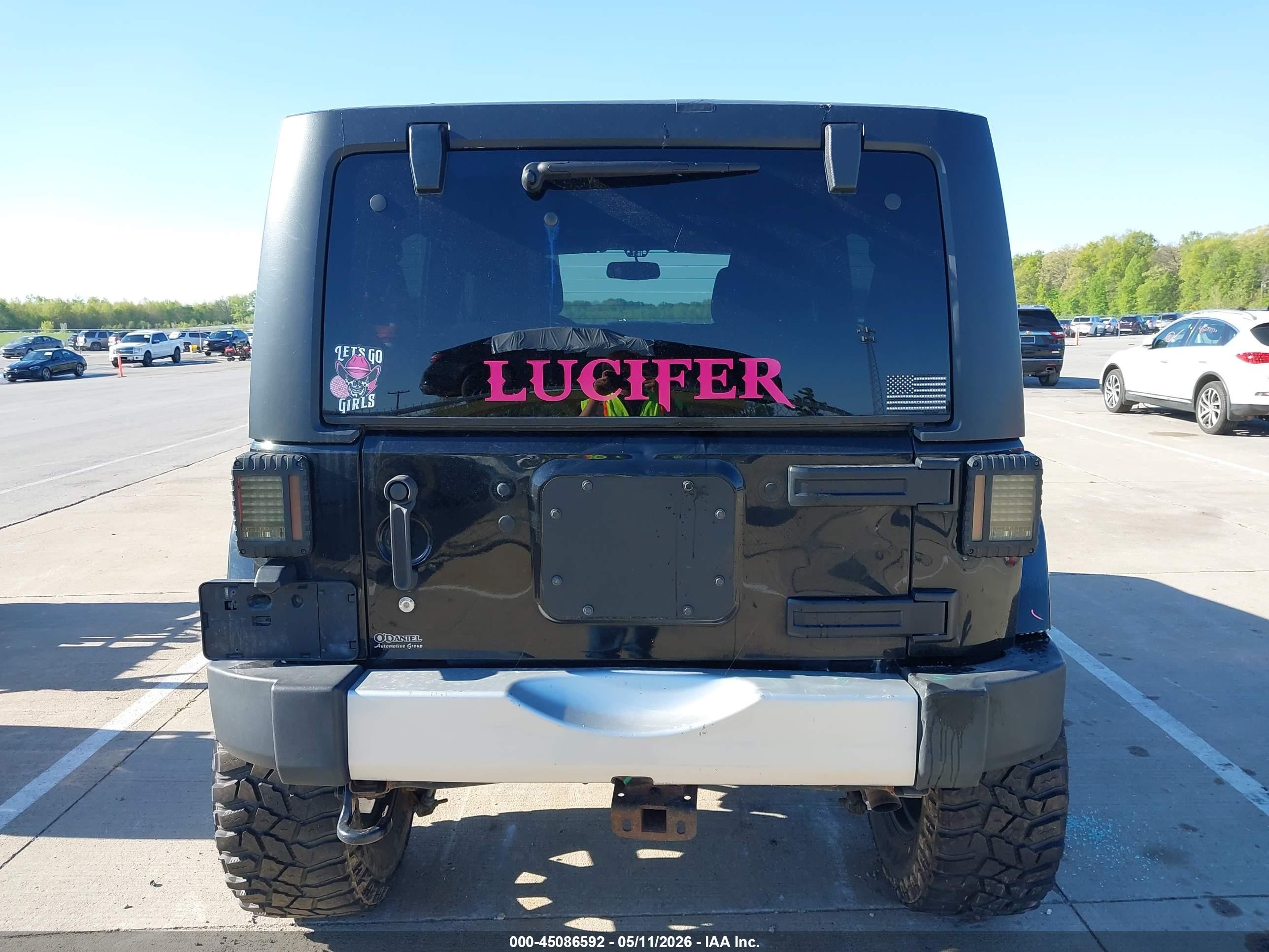 2015 Jeep Wrangler Unlimited Sahara Black vin: 1C4BJWEG3FL618077
