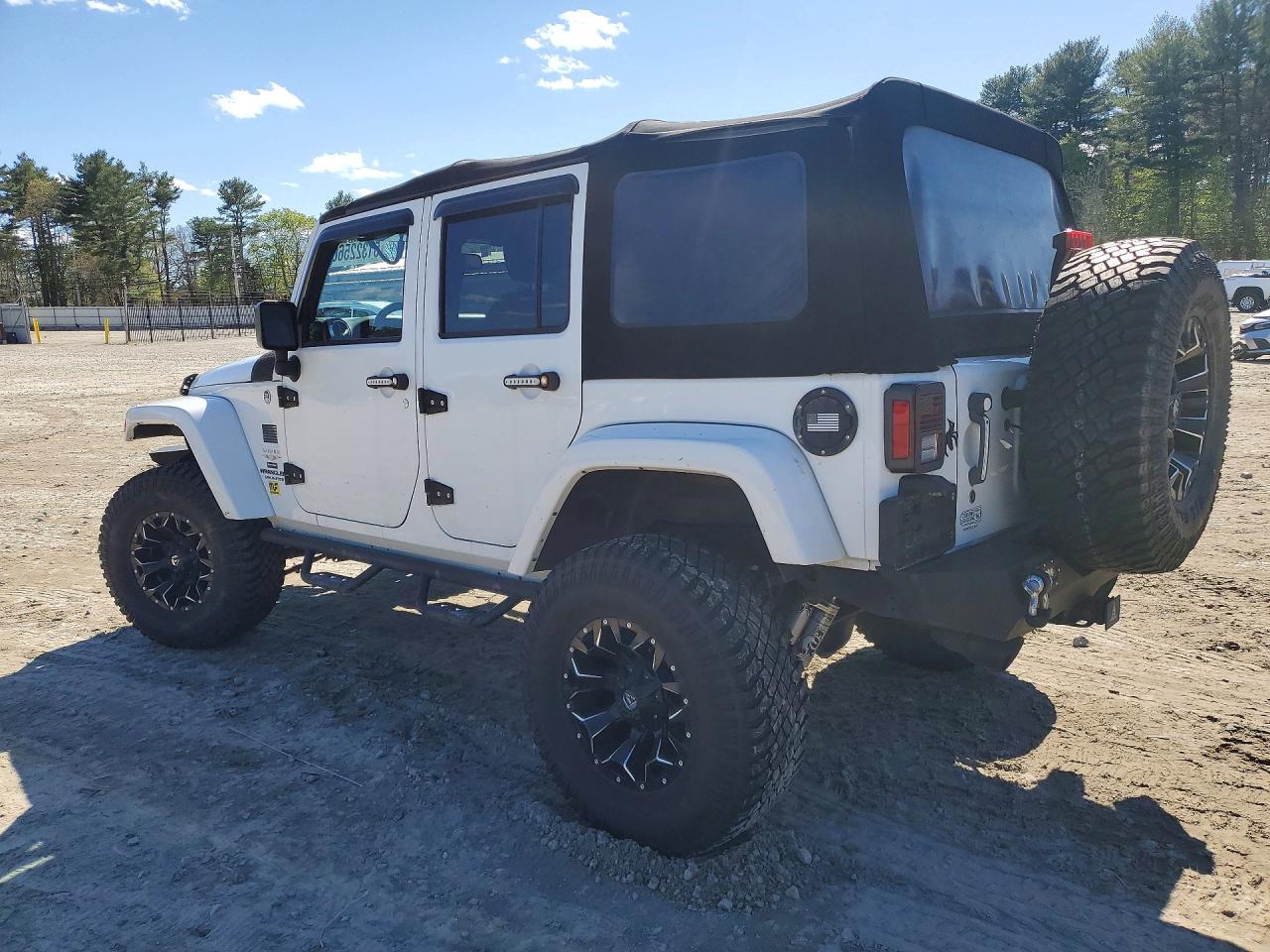 2015 Jeep Wrangler Unlimited Sahara Белый vin: 1C4BJWEG3FL646770