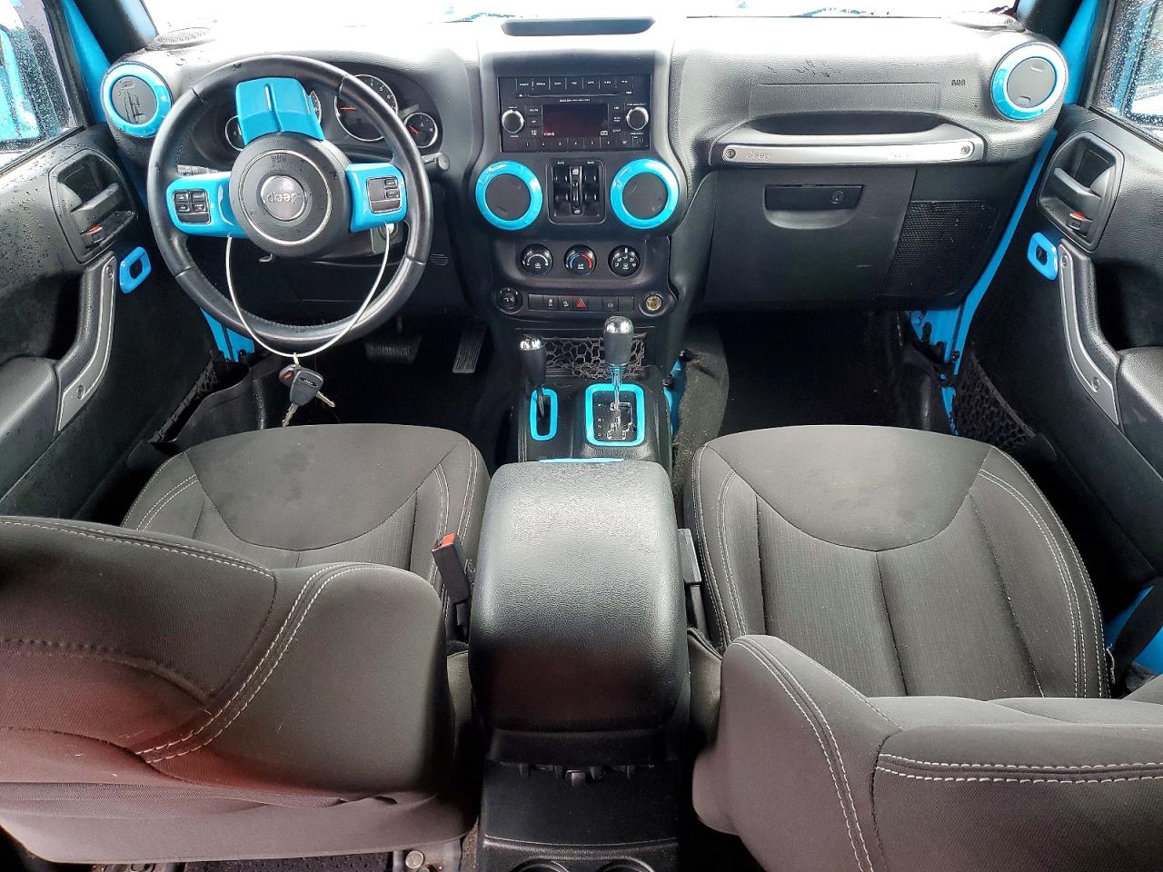 2018 Jeep Wrangler Unlimited Sahara Blue vin: 1C4BJWEG3JL918839